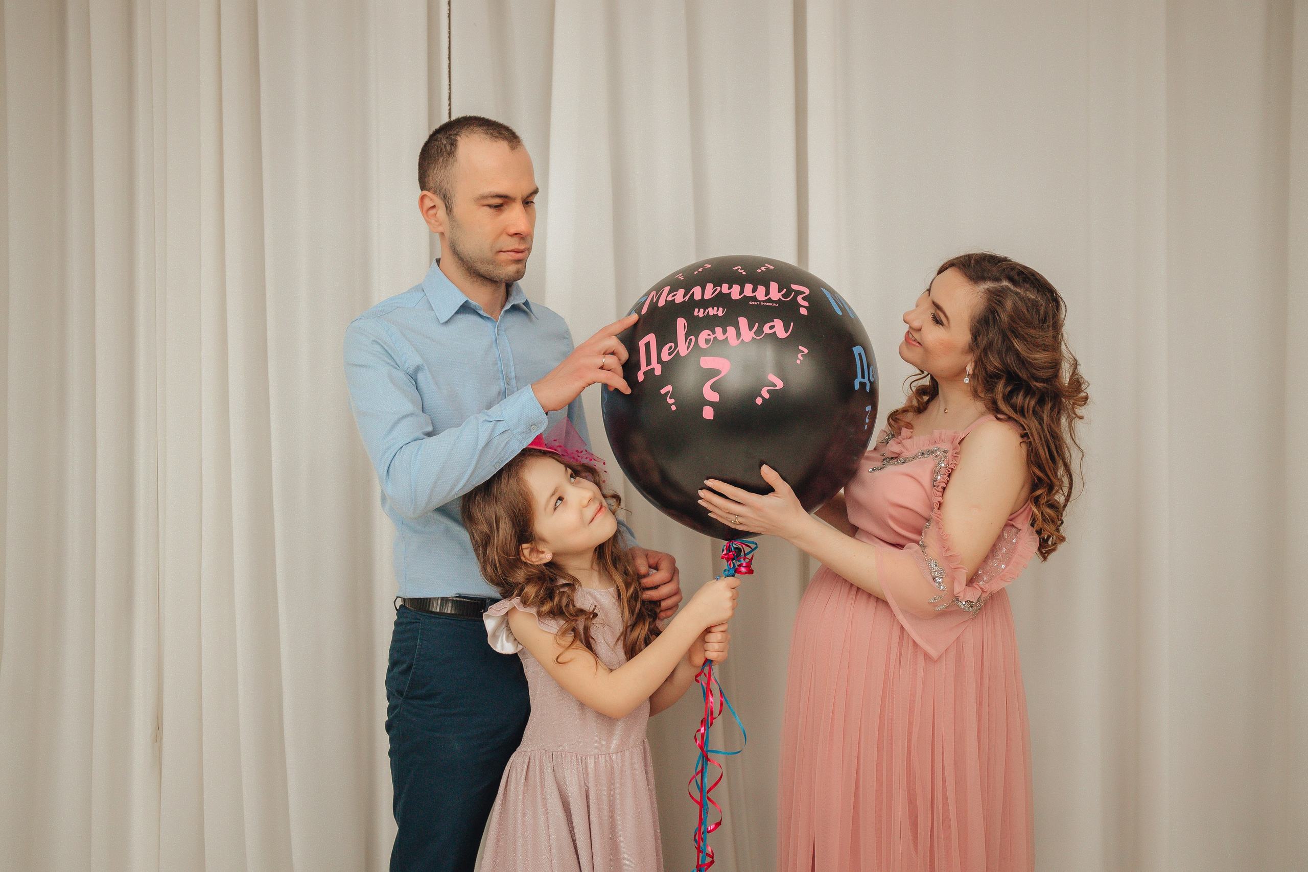 Мила ждет брата. Свадебный и семейный фотограф Пушкин Царское Село СПБ Питер Санкт-Петербург и Рязань Ольга Козлова