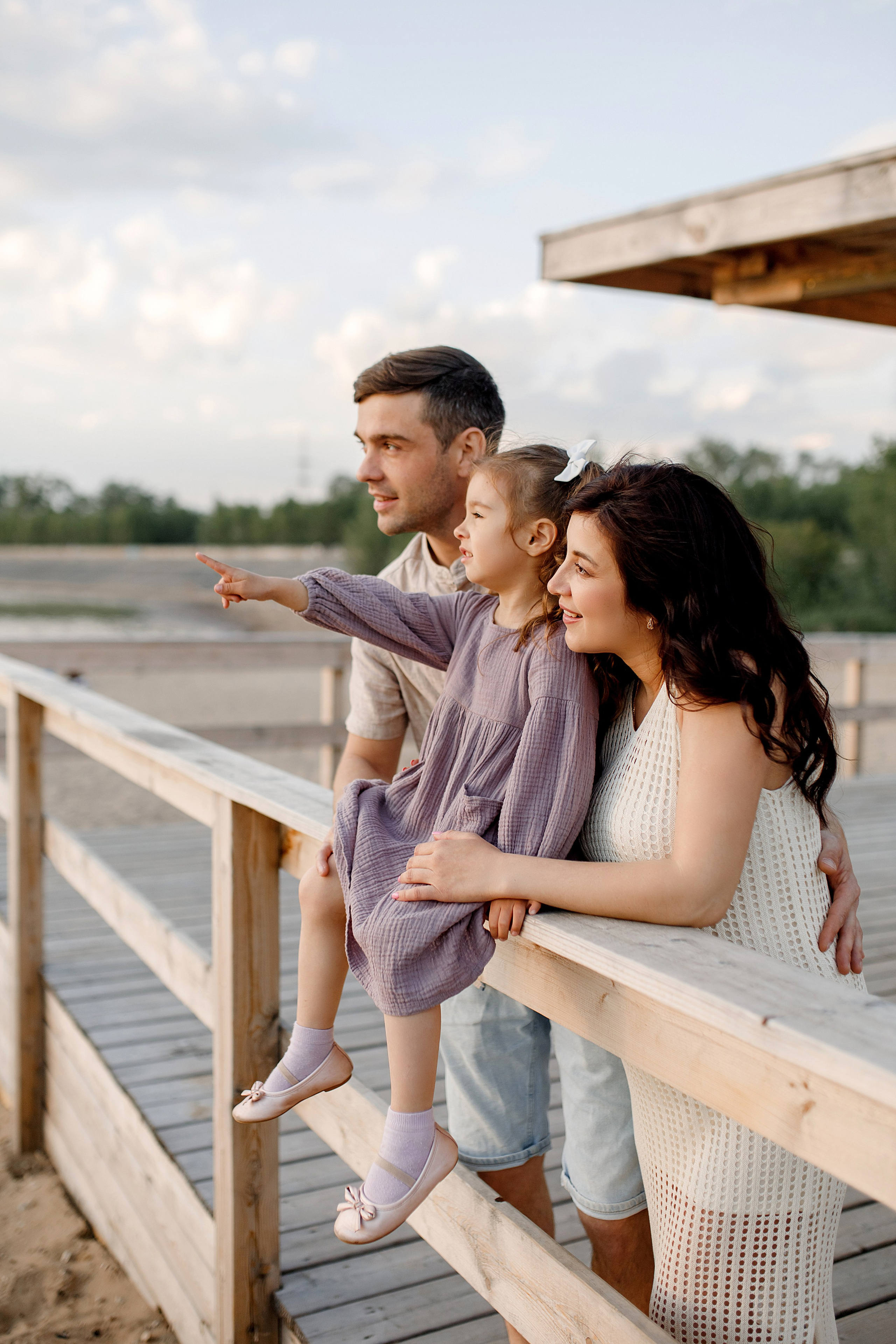 Семейная съёмка на пляже. Свадебный и семейный фотограф в Казани Алина Гилазиева