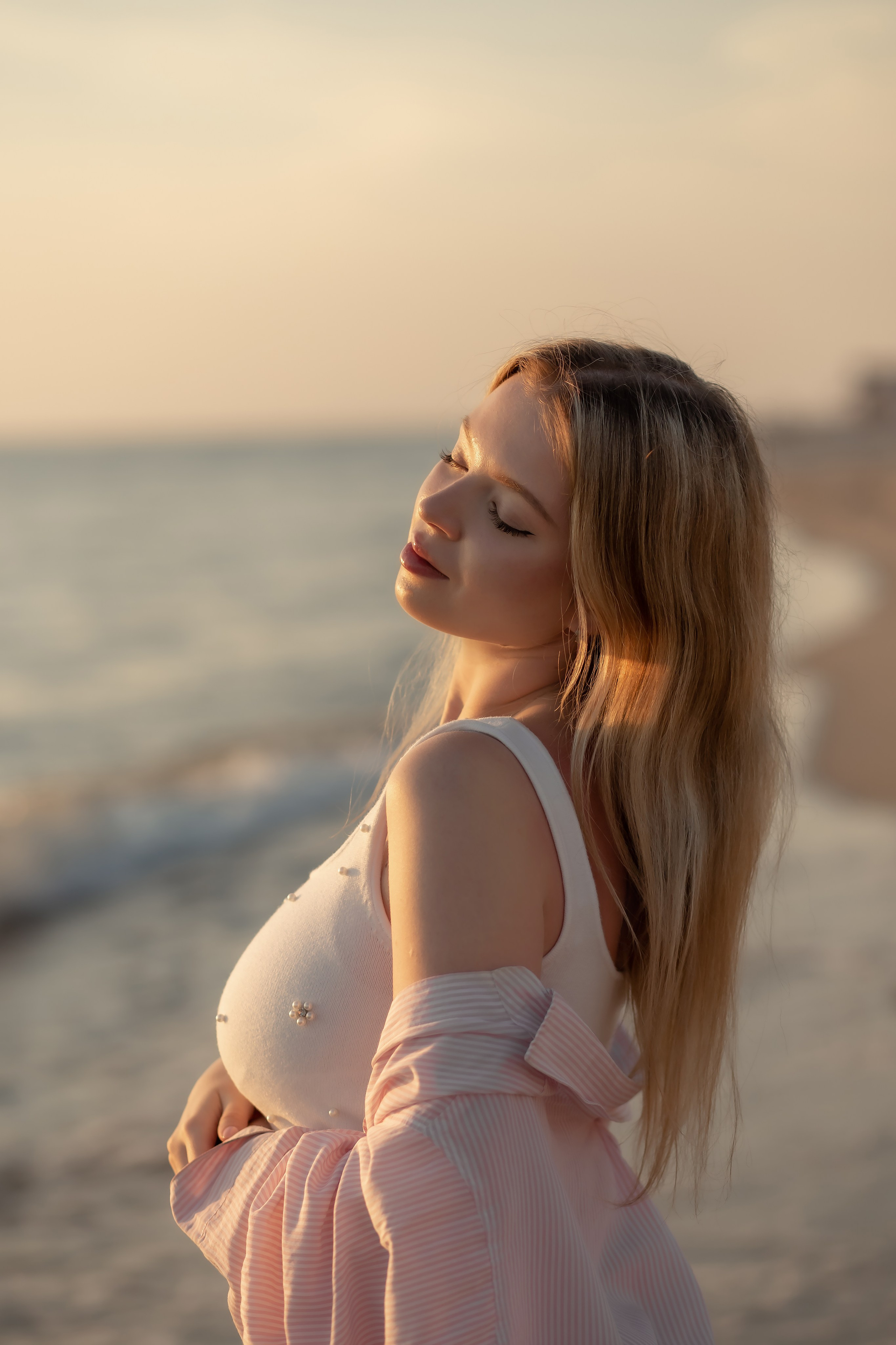 Екатерина и Антон. На закате. Фотограф в Калининграде Решетникова Алина