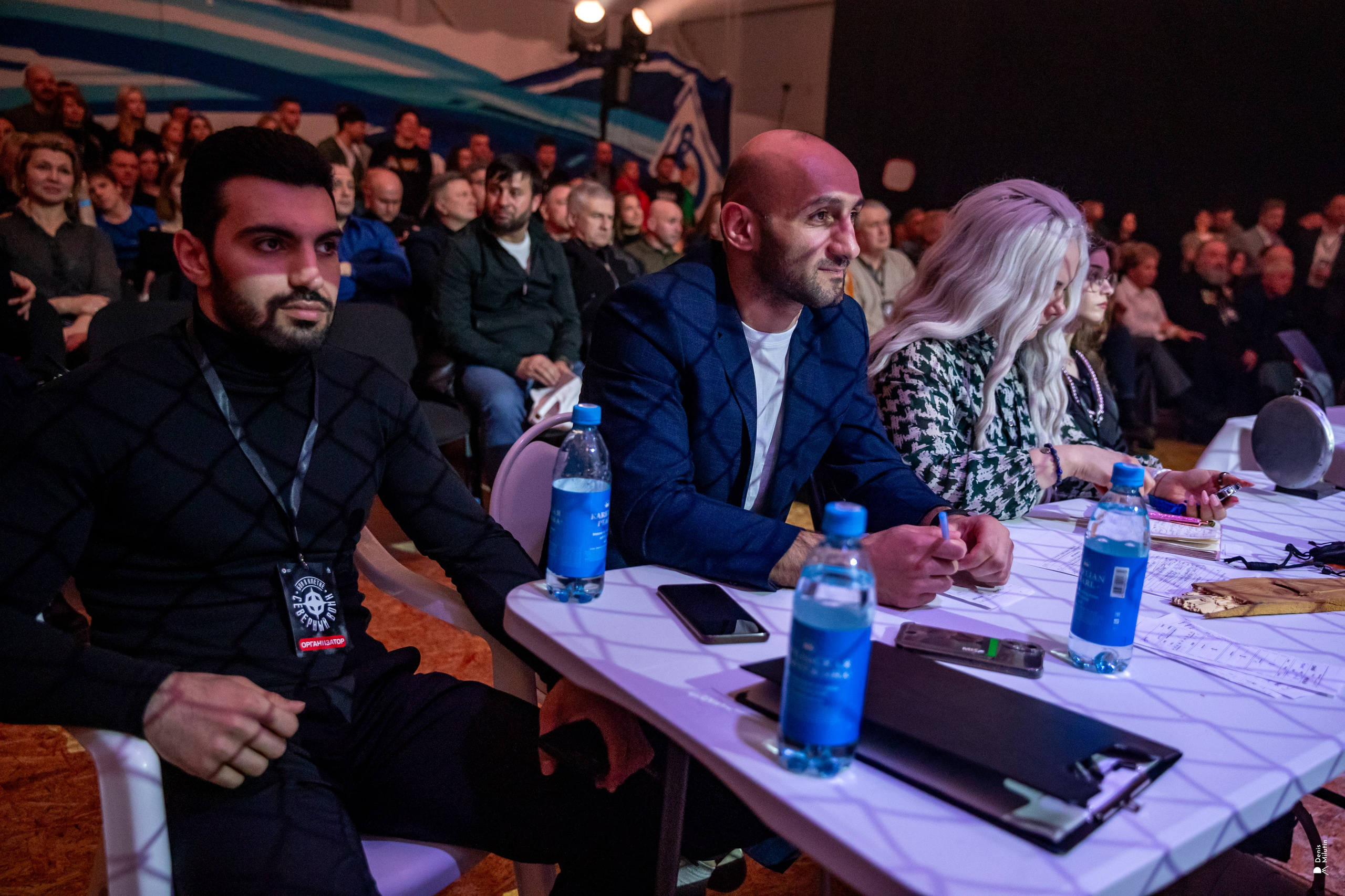 Бои в клетке «Северный Воин». Портретный фотограф Денис Милютин