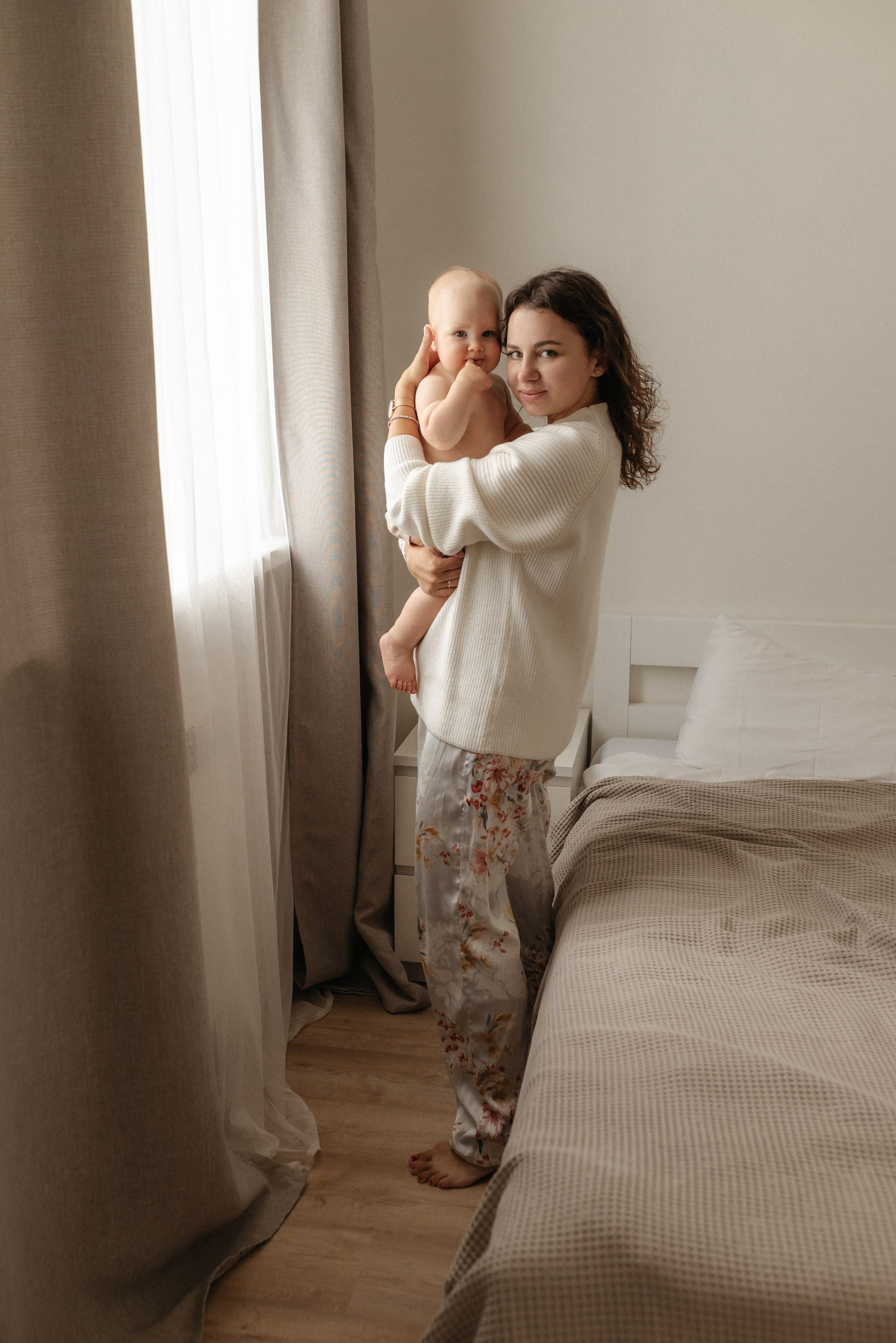 Семейная фотосессия дома с малышом. Семейный и портретный фотограф Нижний Новгород