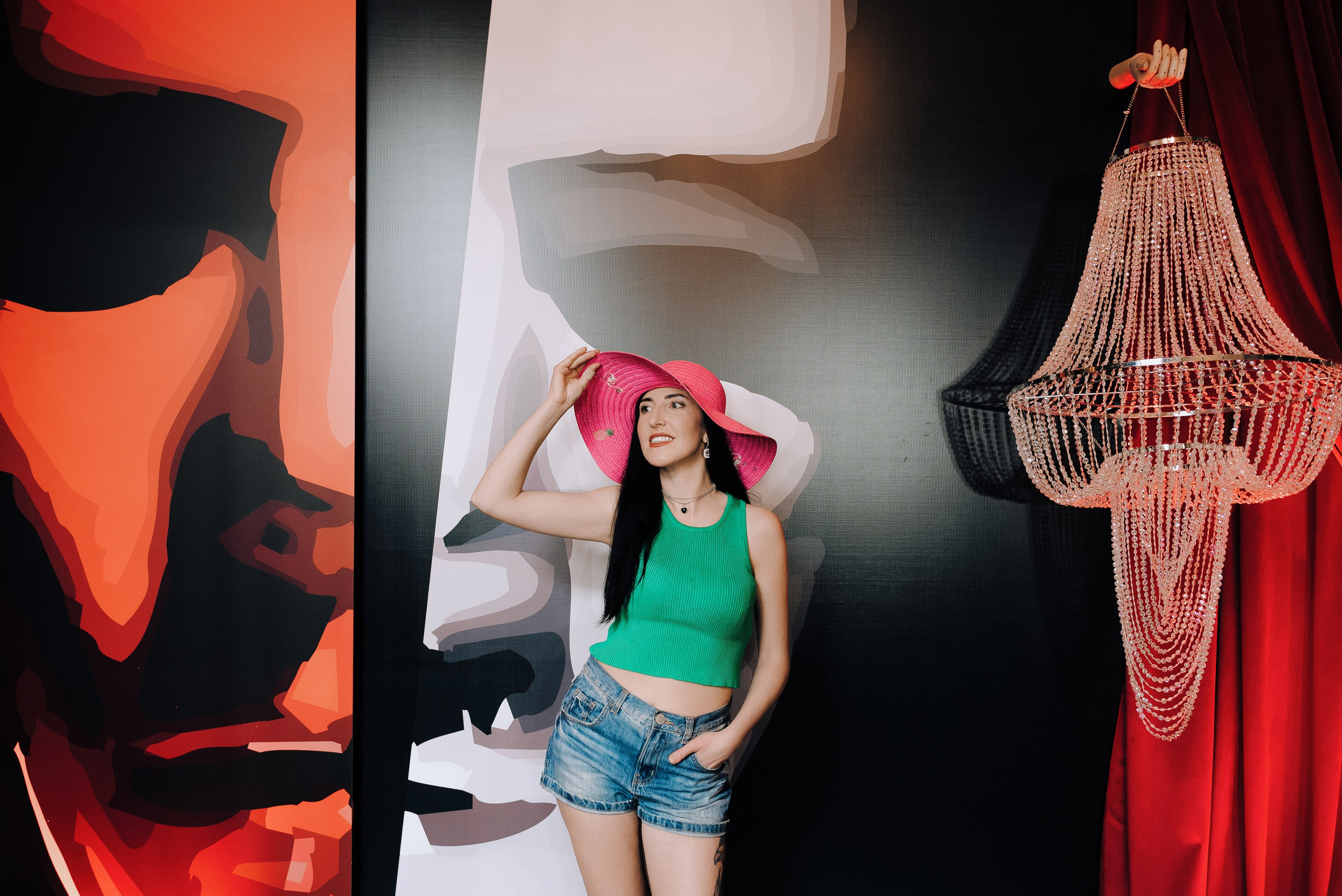 СПЕКТАКЛЬ «ВОЛШЕБНЫЕ ОЧКИ» ОПТИК-ЦЕНТР. Репортажный фотограф Зуев Роман г. Челябинск