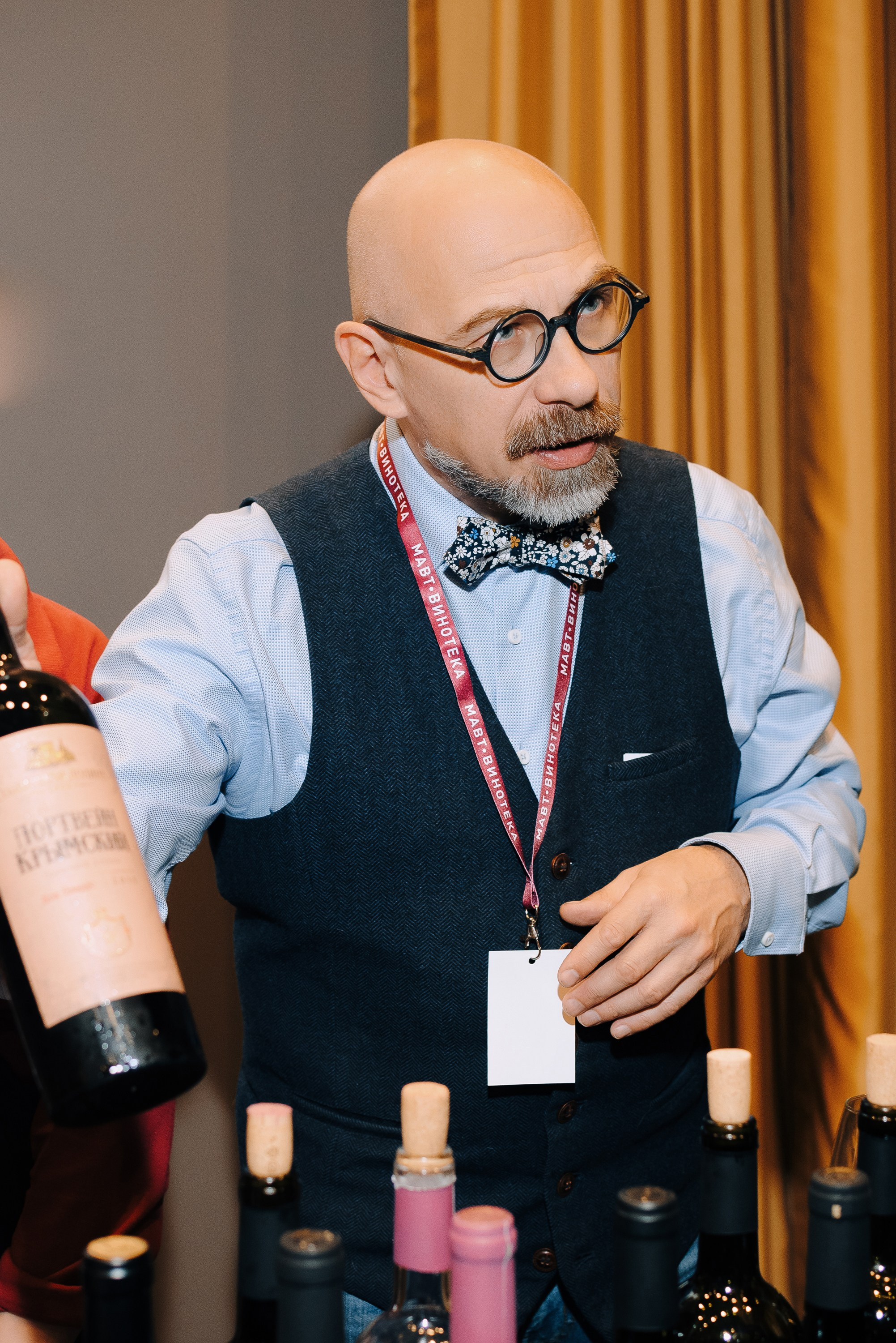 ФЕСТИВАЛЬ ВИНА И КРЕПКИХ НАПИТКОВ МАВТ-ВИНОТЕКА. Репортажный фотограф Зуев Роман г. Челябинск