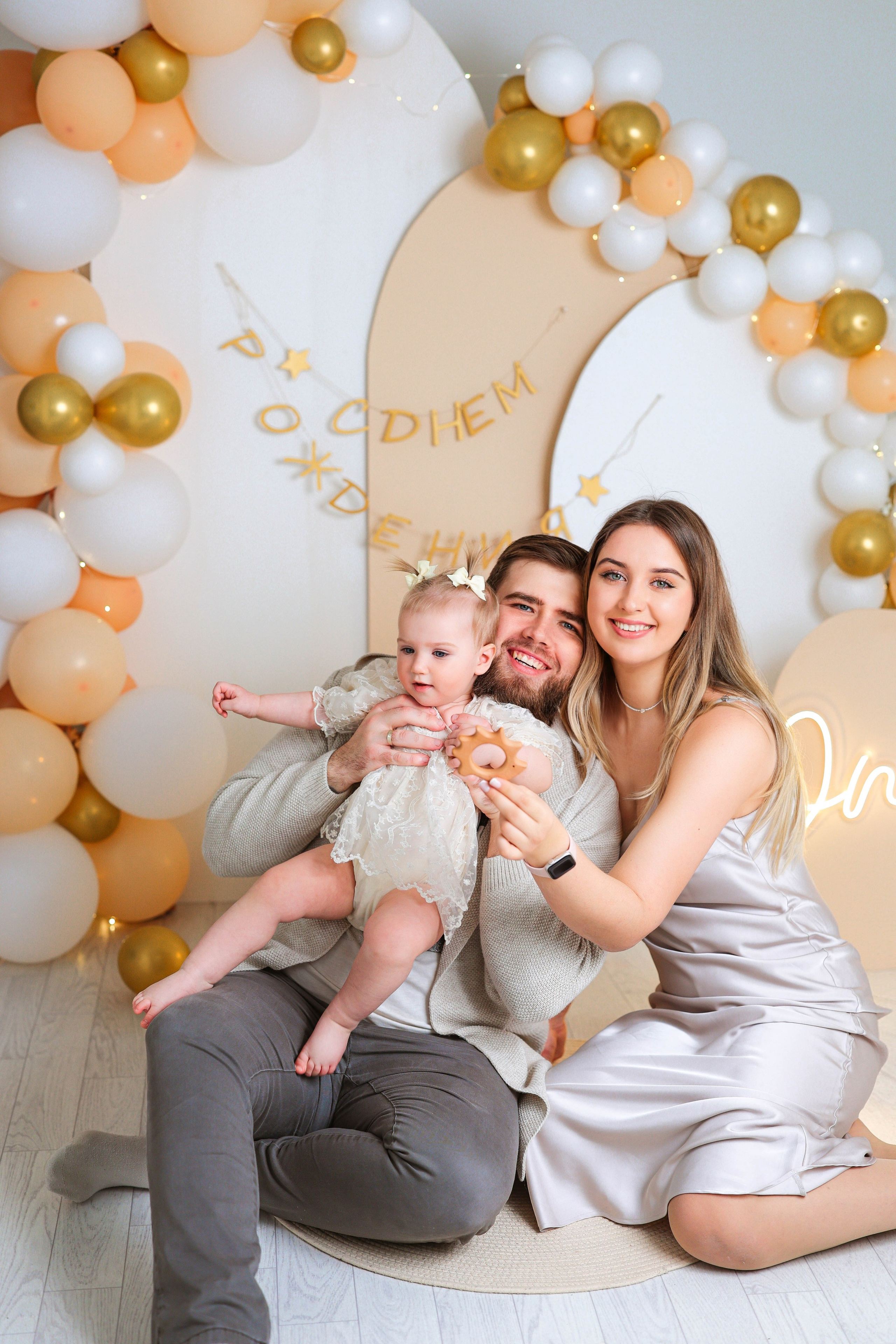 АНТУРАЖ КОВАЛЕВА