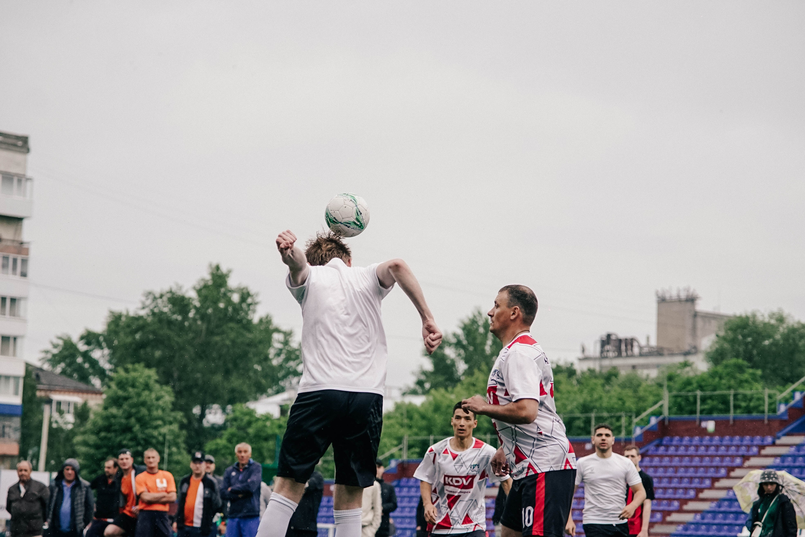 SPORT SHOOTS. Awes fram