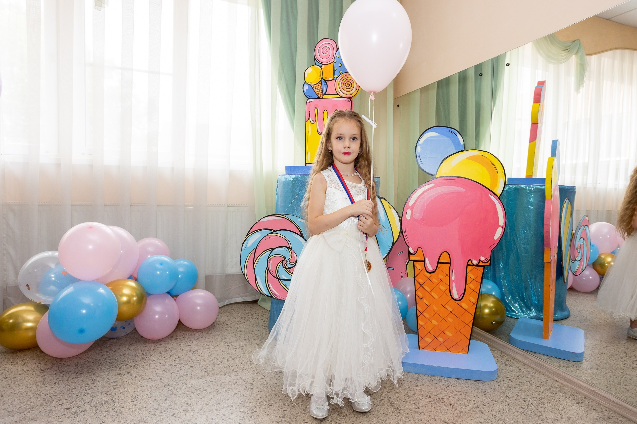 Выпускной Детский сад, 2 часа, 8000. Выпускные альбомы Майкоп, Краснодар Елена Золотарева