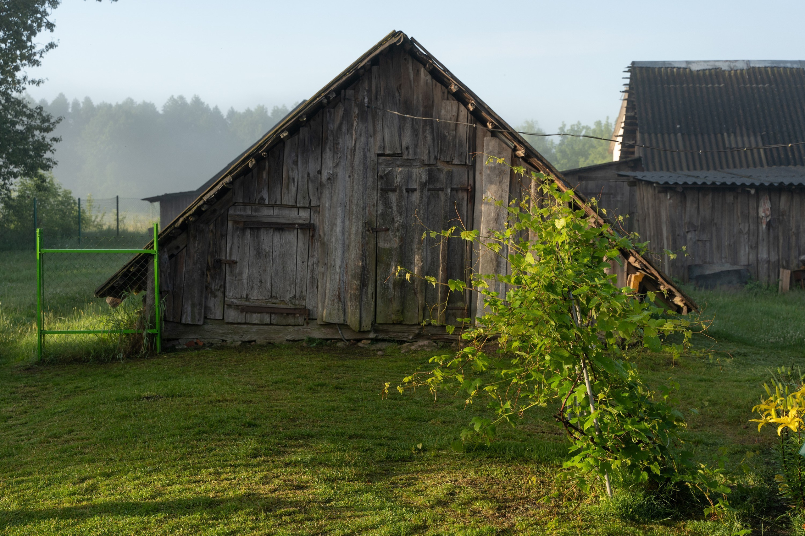 Home.land. Künstler Verstecktoff