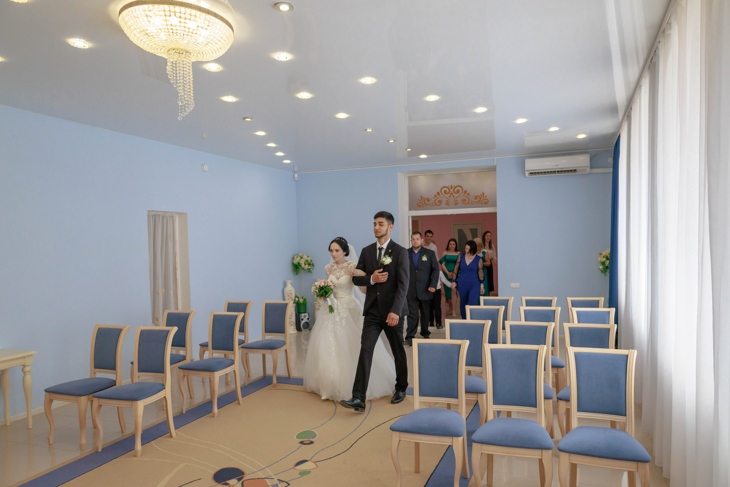 Амаль и Юлия шампанерия. Фотограф и видеограф в Крыму и Севастополе