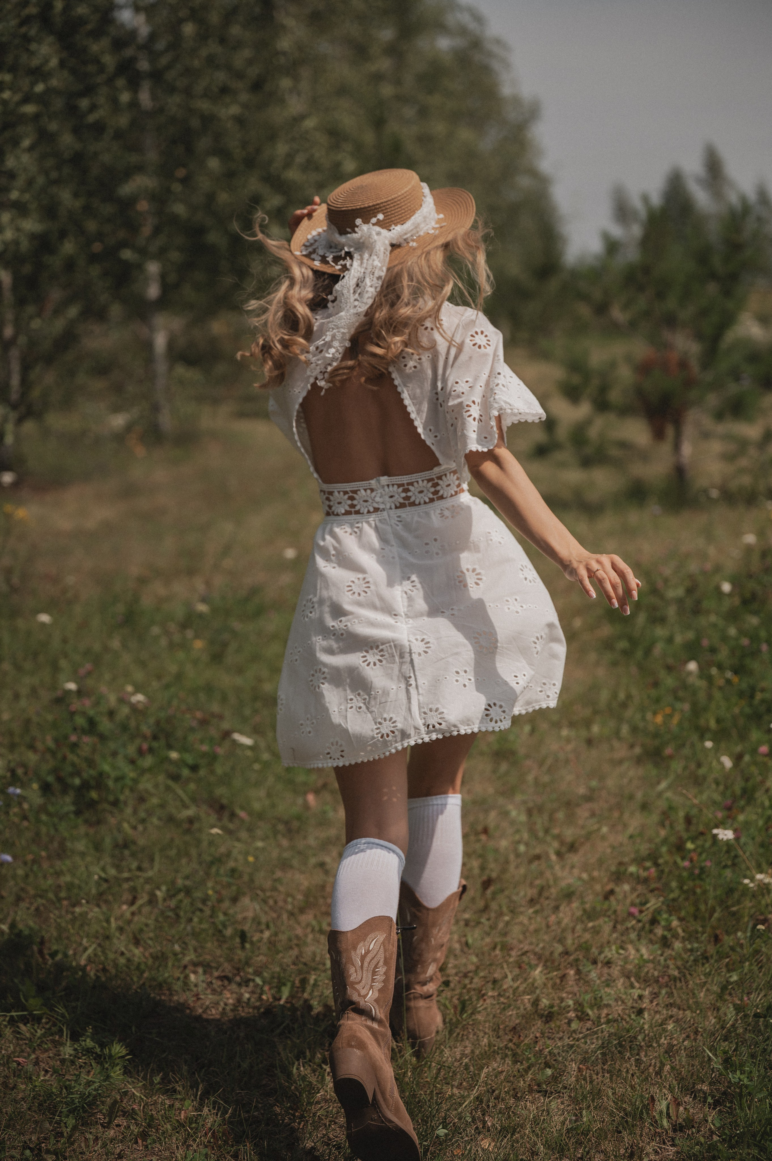 В саду. Свадебный фотограф в Рязани Дзюрак Елизавета