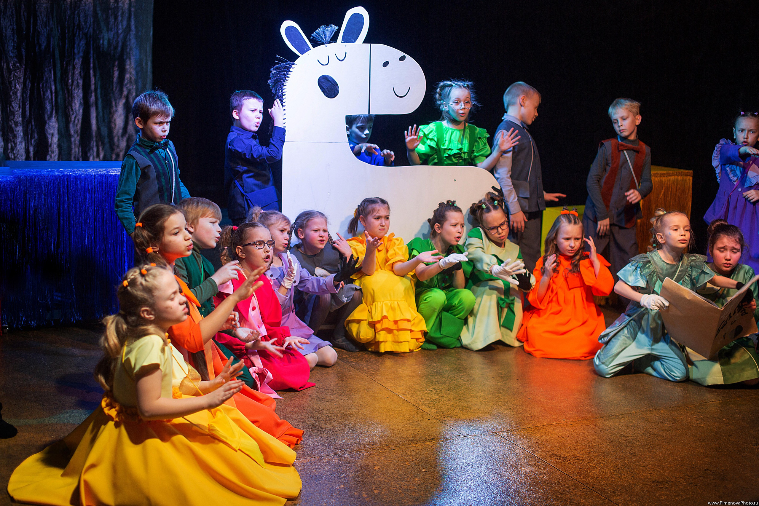 Карандаши «Театрум» ДТЦ, февраль. Семейный и детский фотограф в Петрозаводске