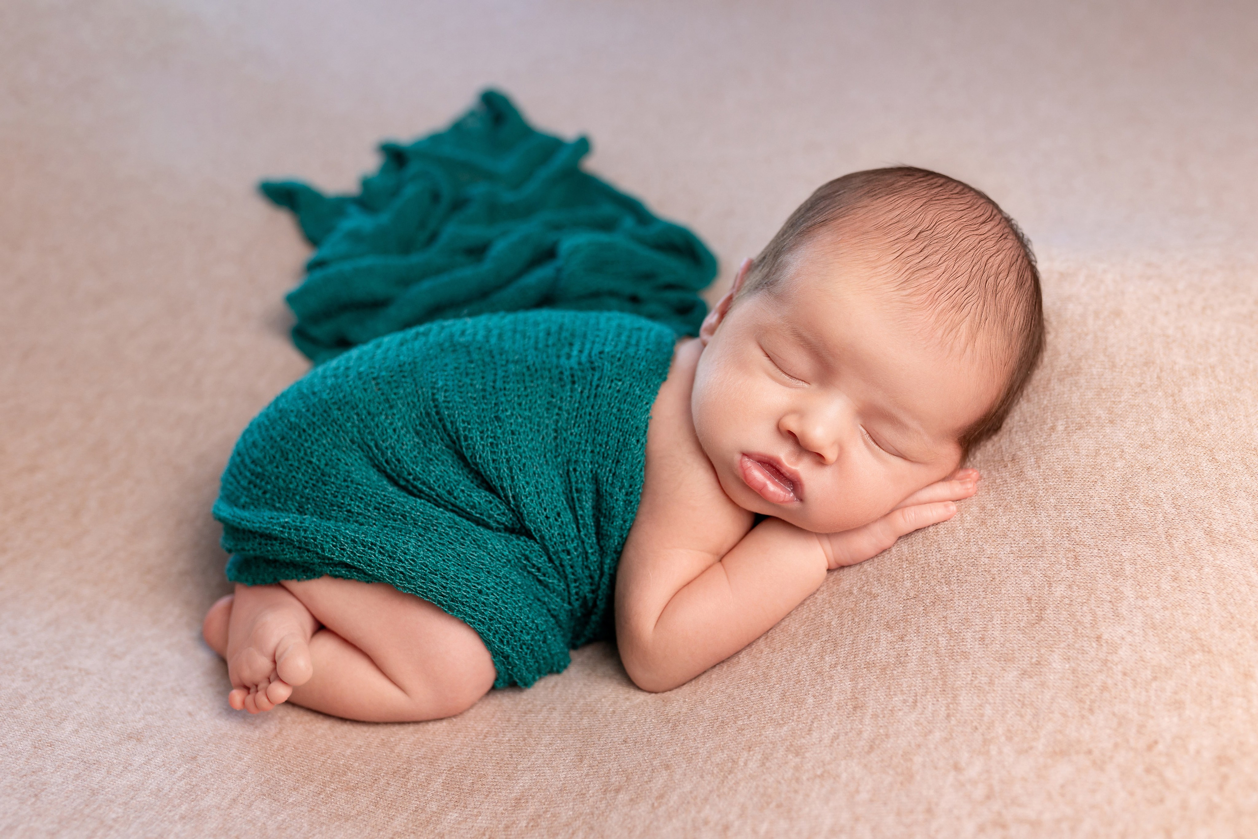 Новорождённые. Фотограф новорождённых г. Салехард