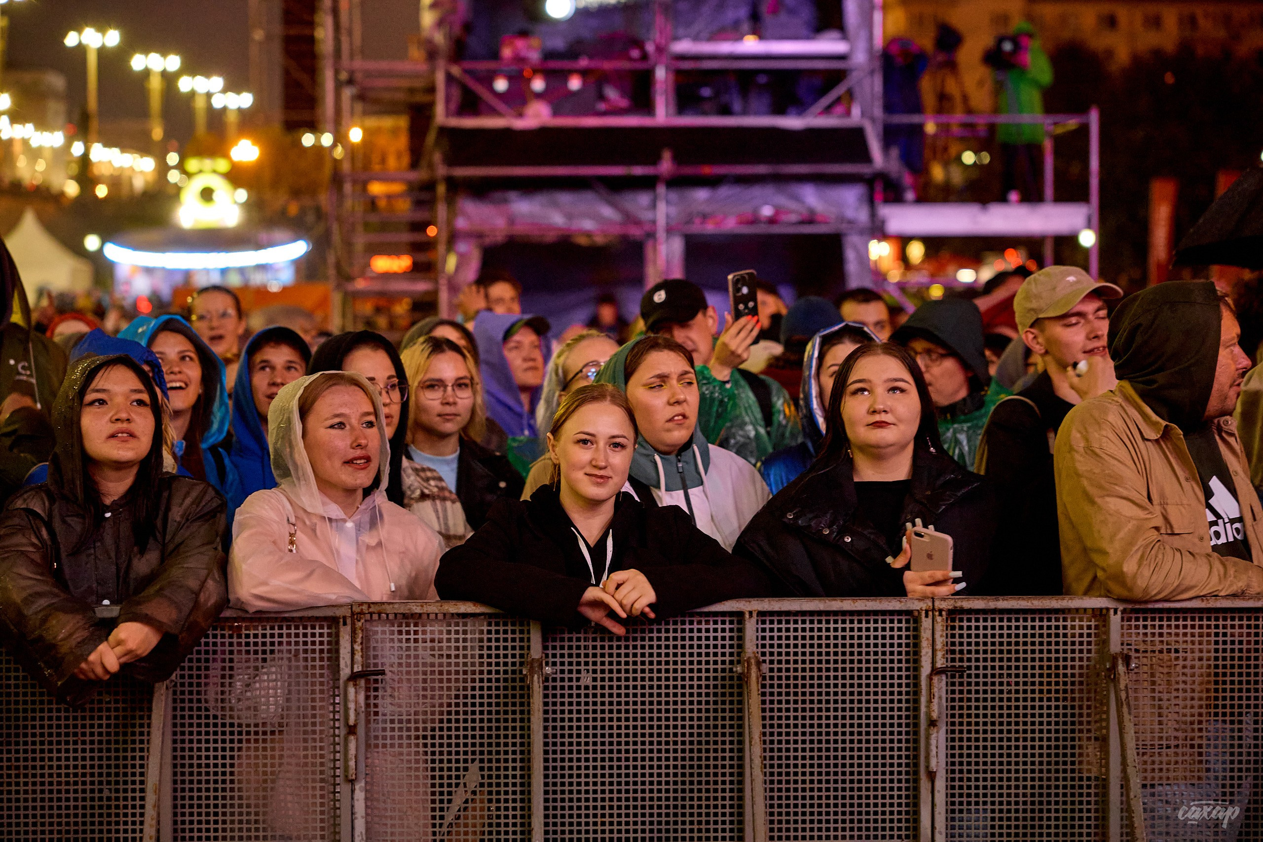 Фестивале Ural Music Night 2024. Профессиональный фотограф в Екатеринбурге Юра Сахар