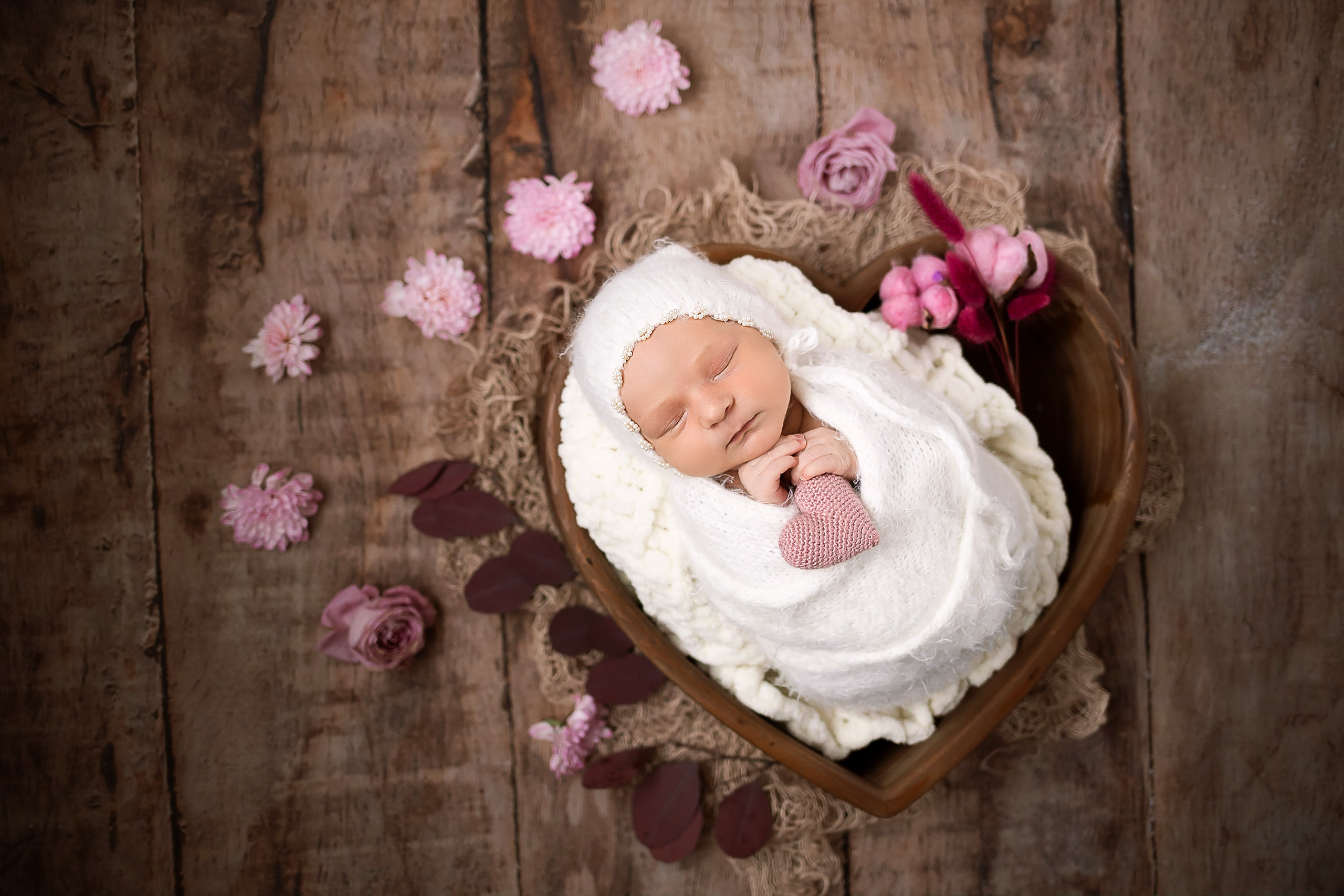 Фотосессия новорожденного. Фотограф новорожденных в Новосибирске
