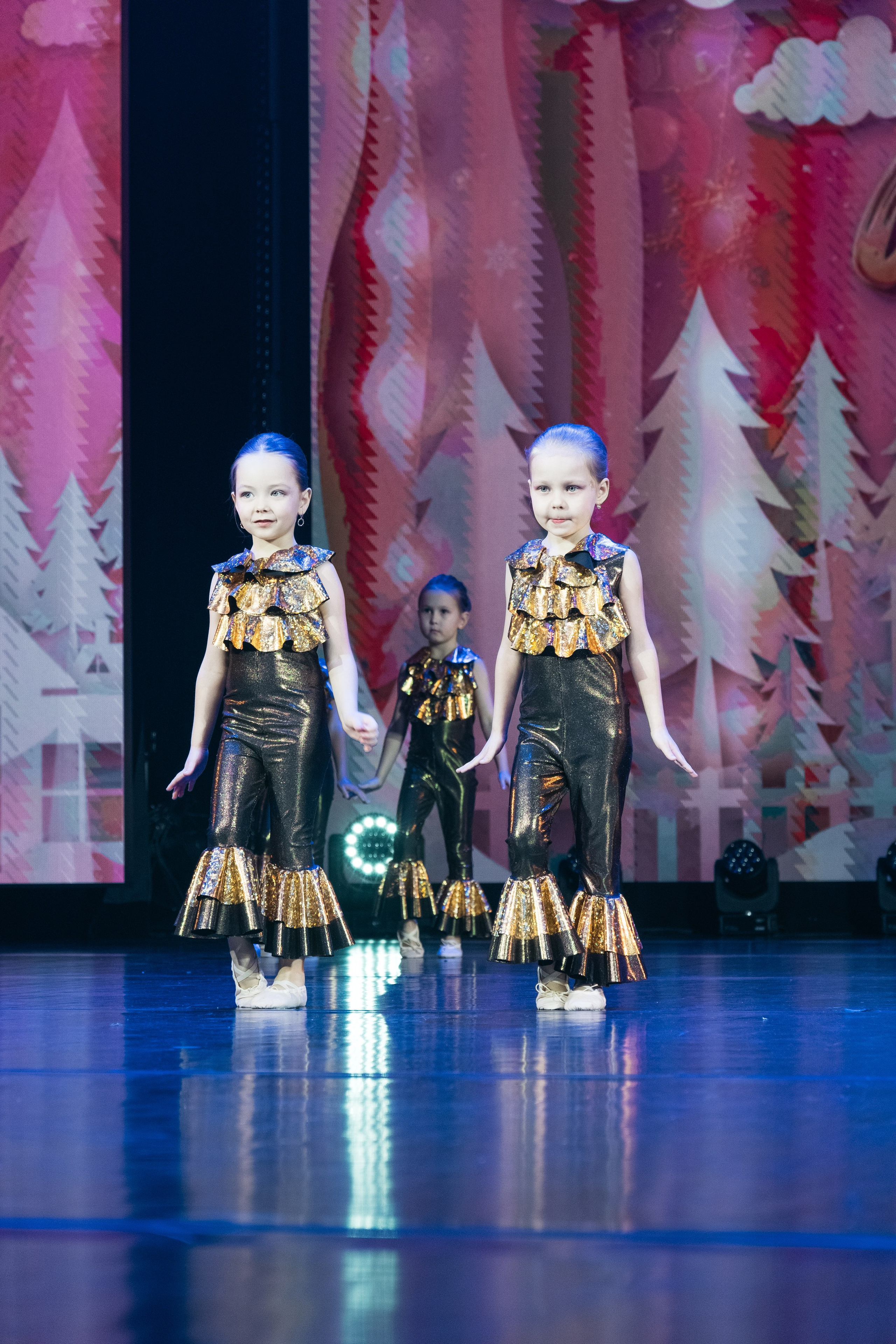 СурГУ 23.12.23. Репортажный и свадебный фотограф в Сургуте