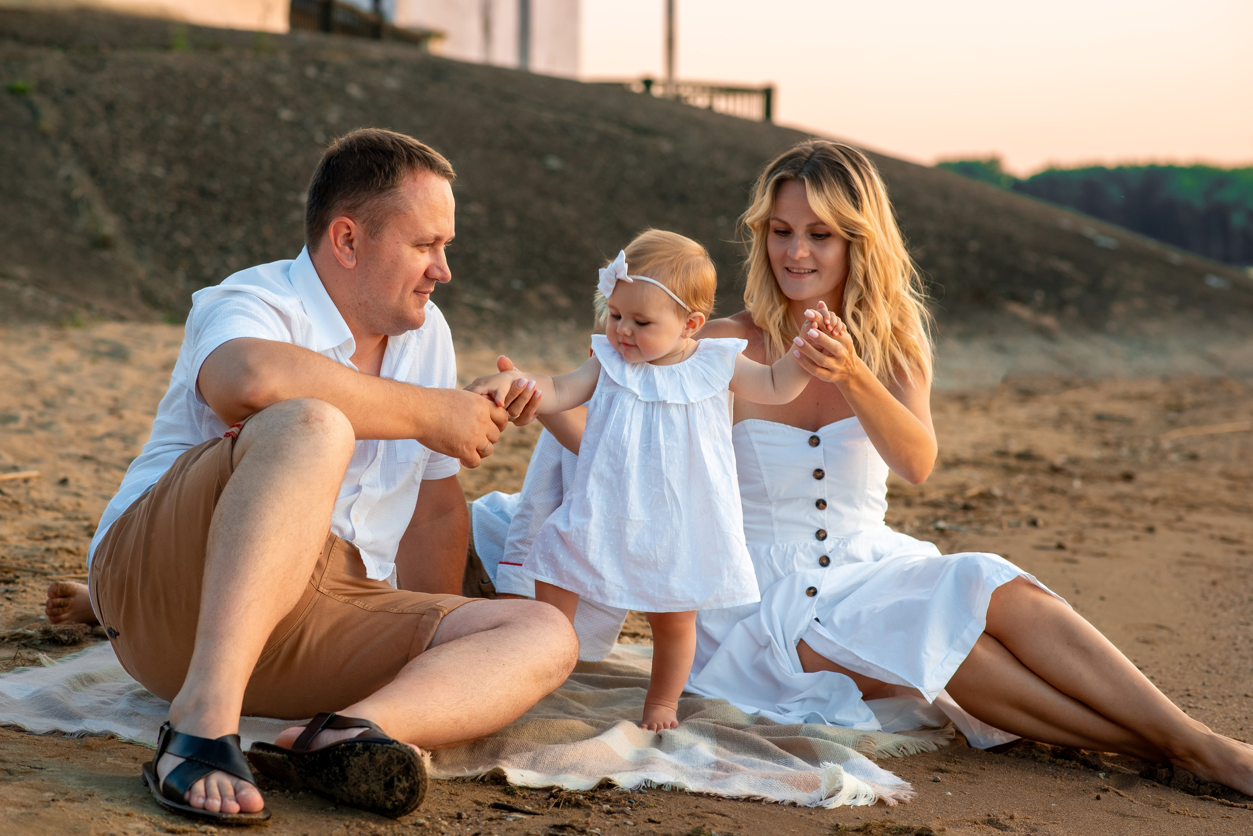Татьяна на Минском море. Семейный фотограф на выписку из роддома и крещение Минск Настя Гришук