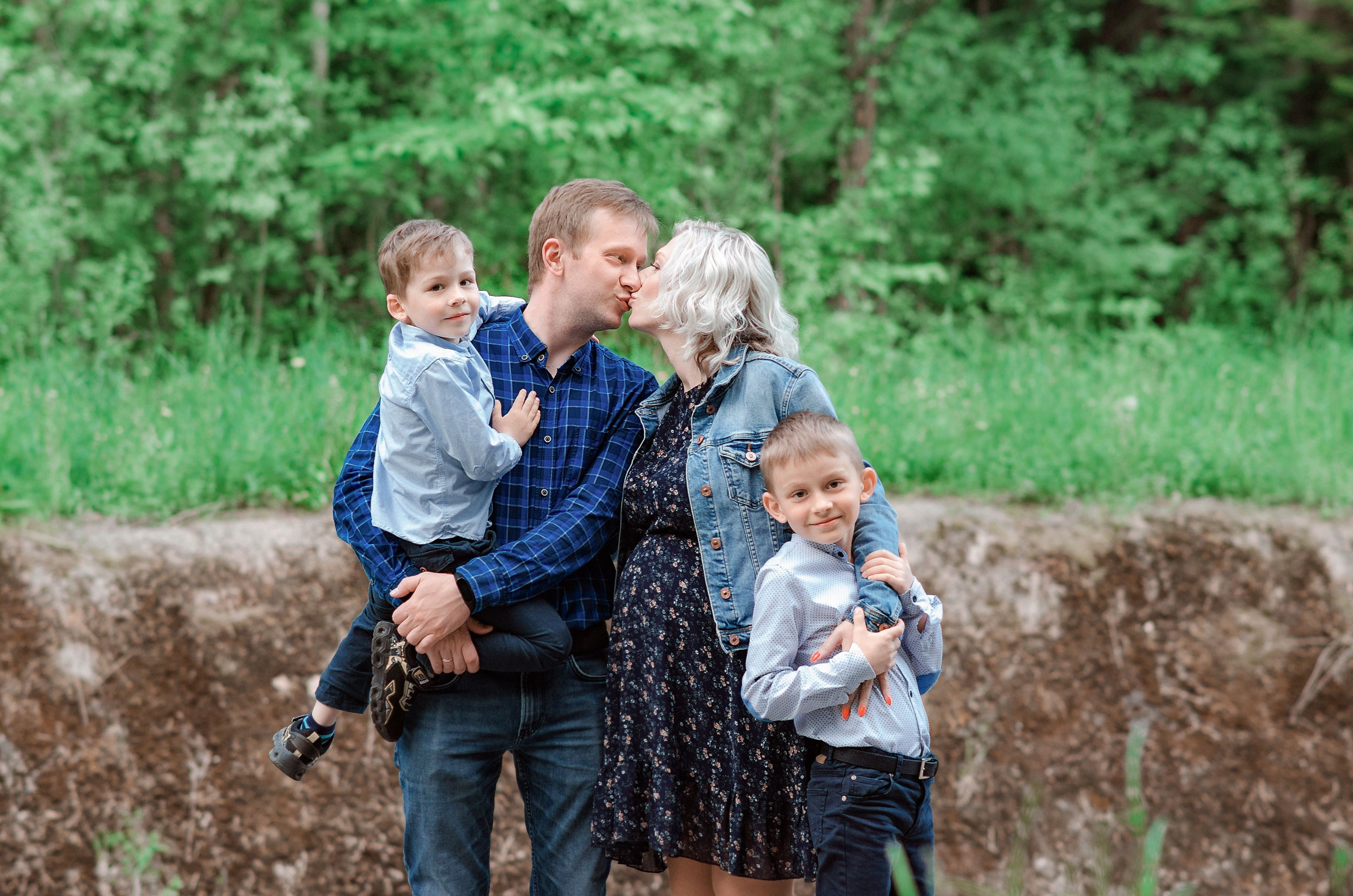 Алена на Слаломном канале. Семейный фотограф на выписку из роддома и крещение Минск Настя Гришук