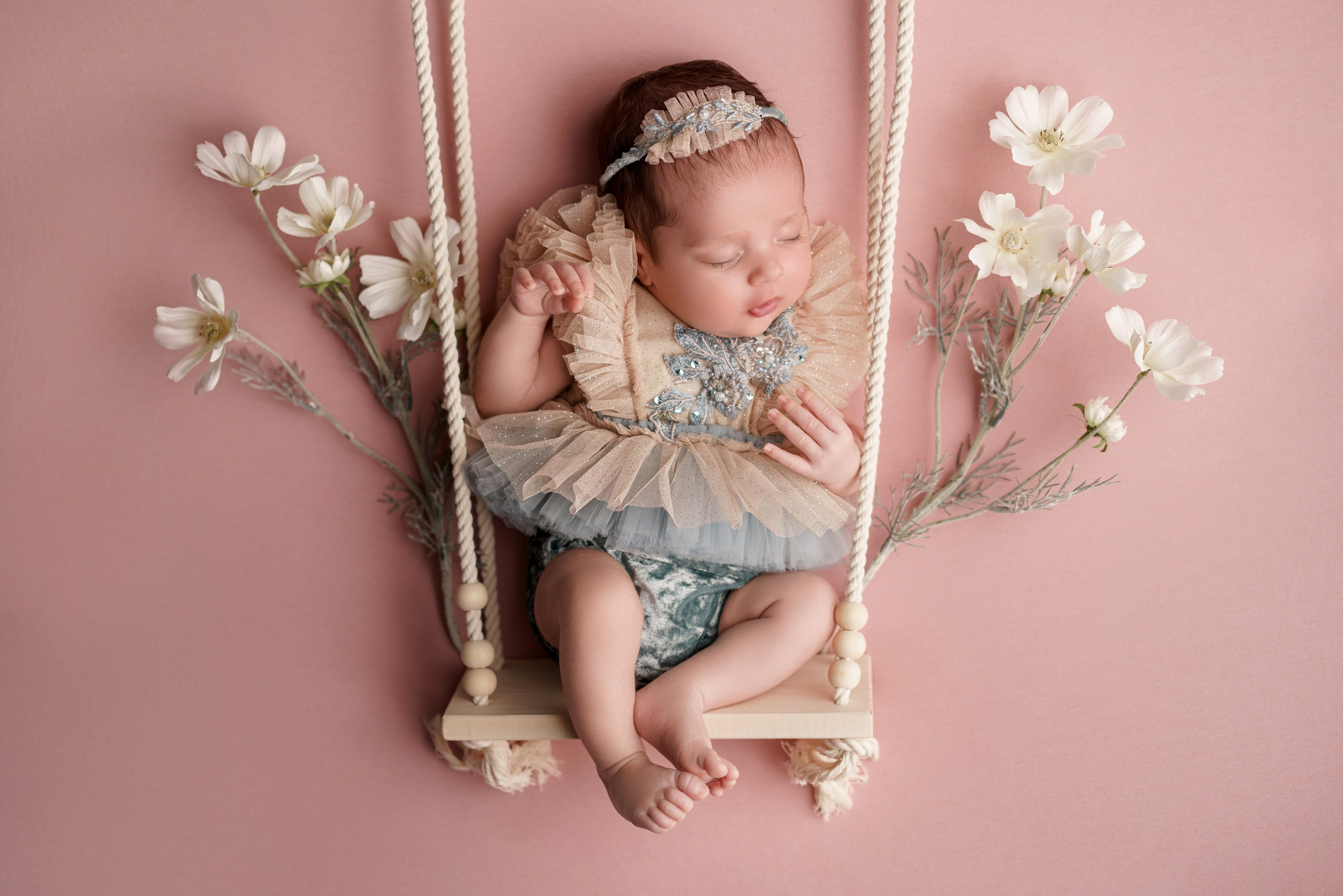 Фотосессия новорожденных | Галерея трогательных кадров малышей в стиле newborn. Фотосессия новорожденных в Москве и Московской области | Профессиональный фотограф newborn — Татьяна Иванова