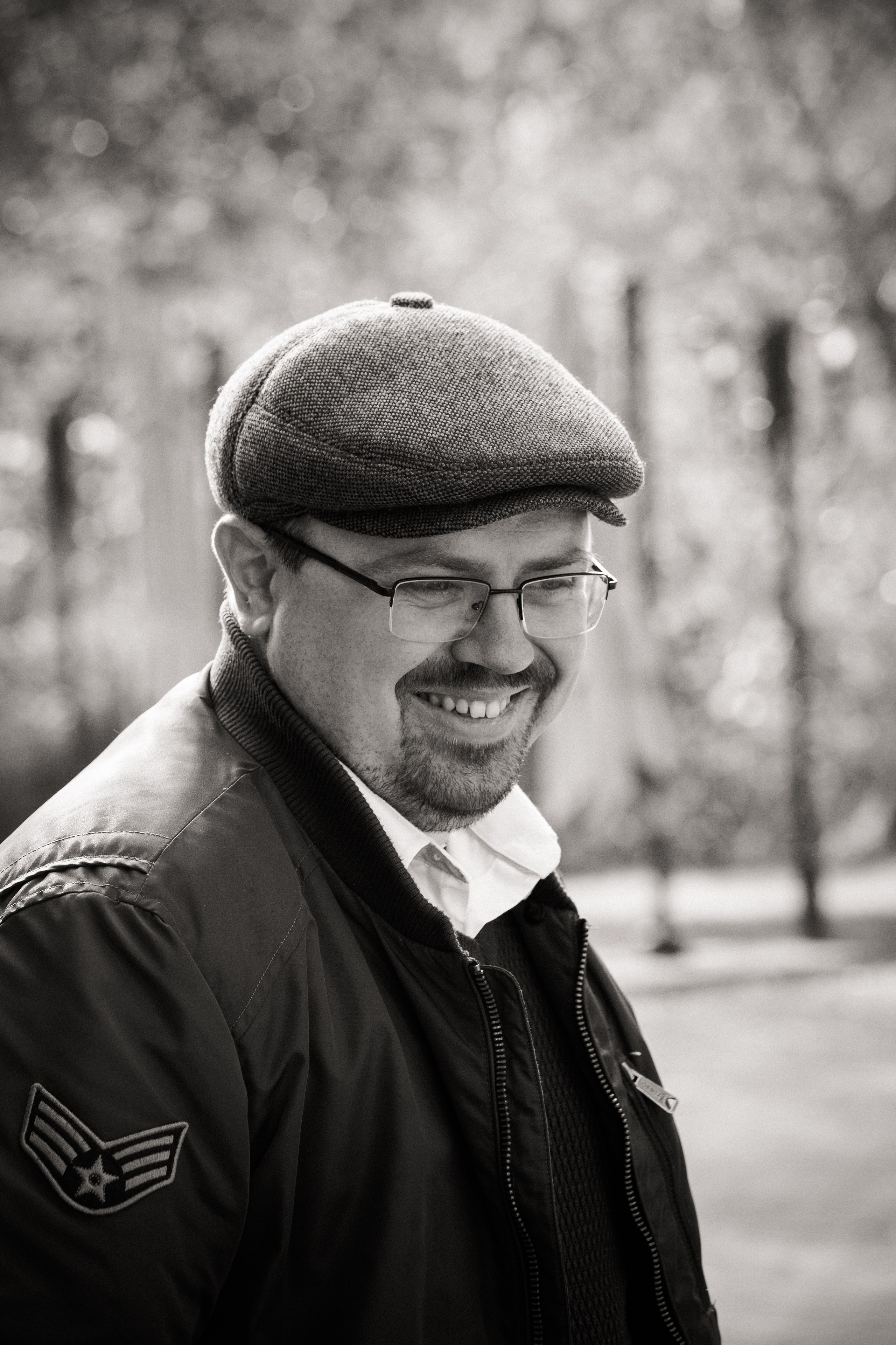 Мужской портрет. Уличная фотосессия. Свадебный и семейный фотограф в Москве и Подмосковье Лариса Козлова