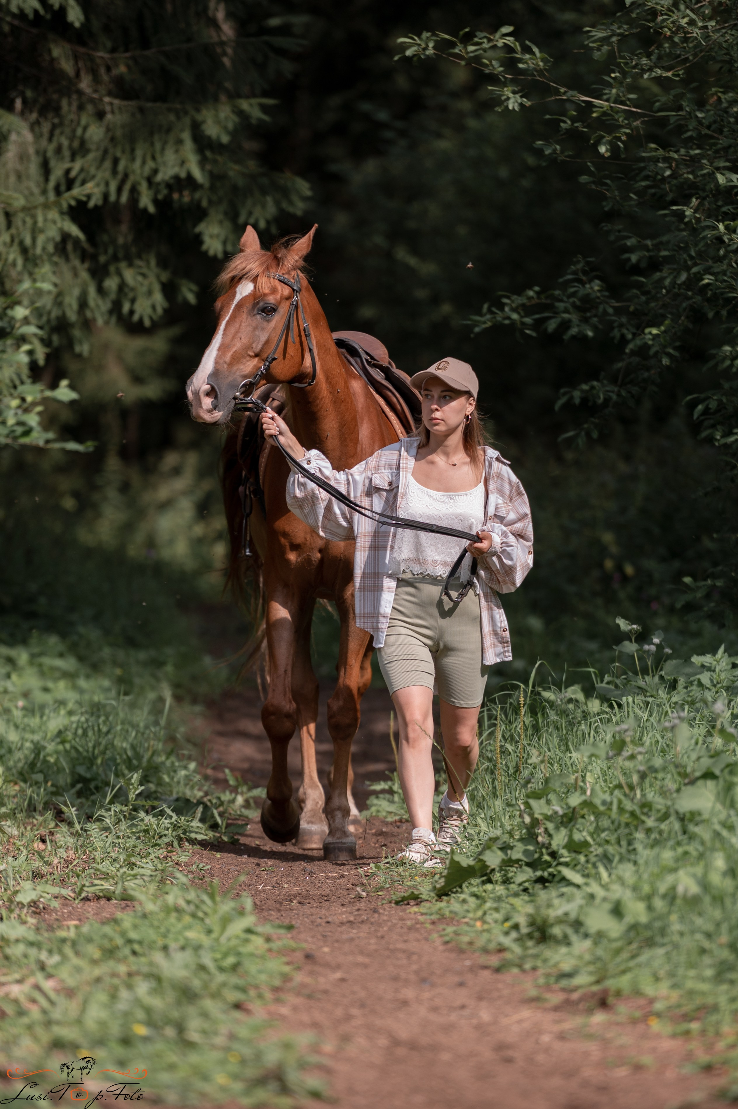 Фотосессия «Без ретуши». Конный и фотограф с животными в Твери Топталова Люся