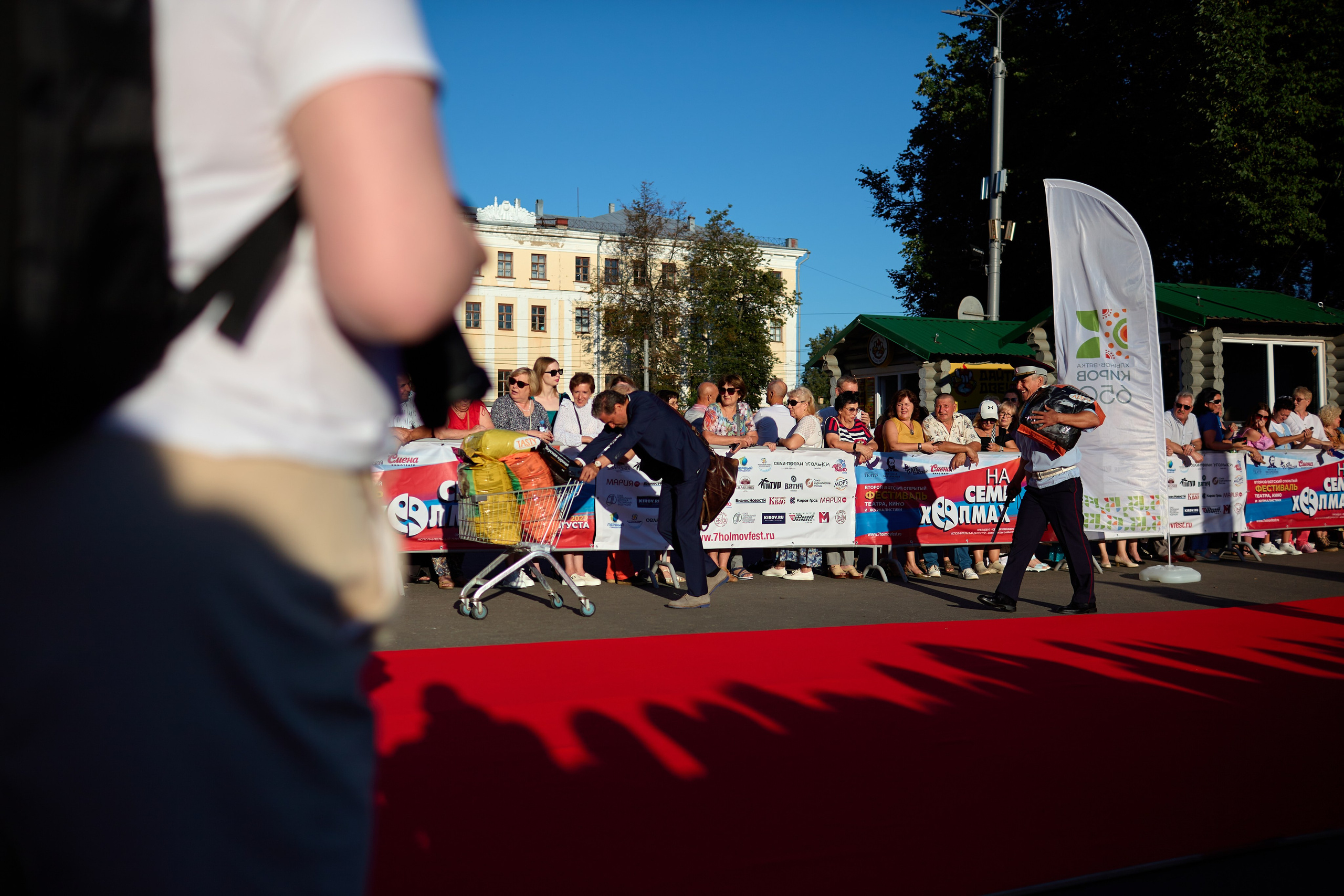 Открытие фестиваля «На семи холмах» 2023. Фотограф Илья Прохоров в Кирове