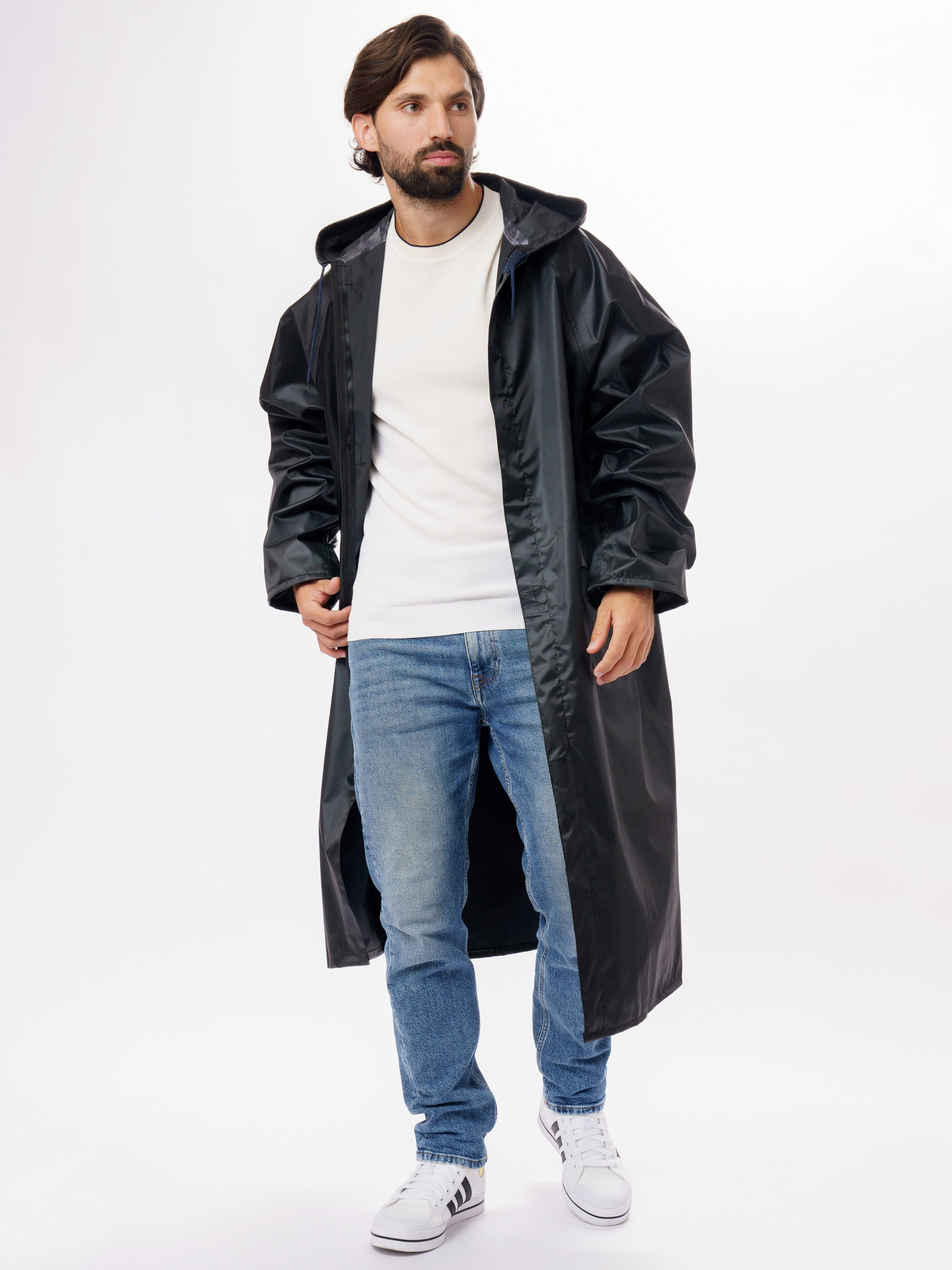 Дождевики, парная съемка. KED Production — продакшн из СПб. Создаём фото, видео и контент, который помогает брендам и селлерам продавать больше