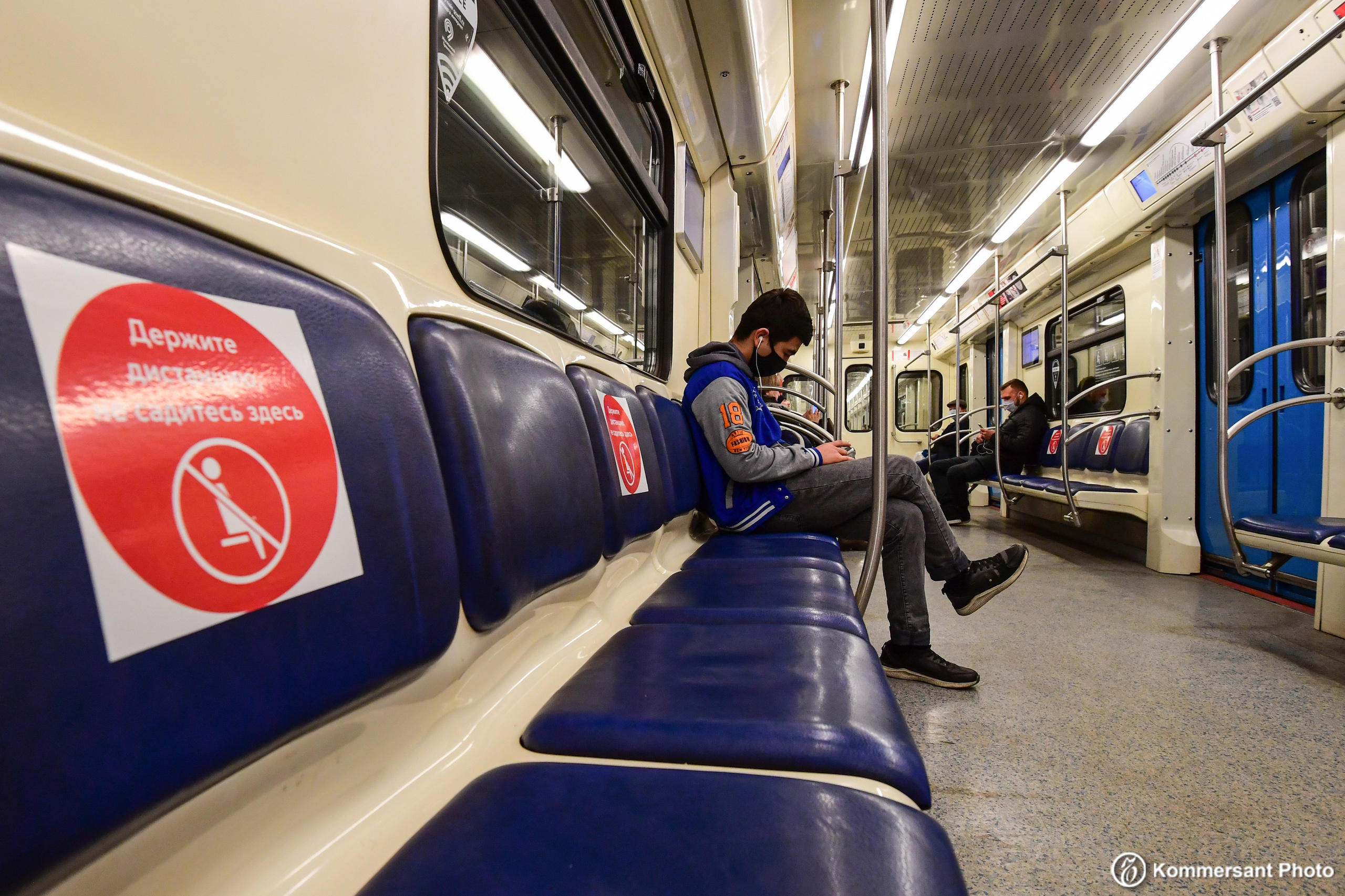 Пандемия Covid-19. Игорь Иванко — Репортажный и событийный фотограф. Москва