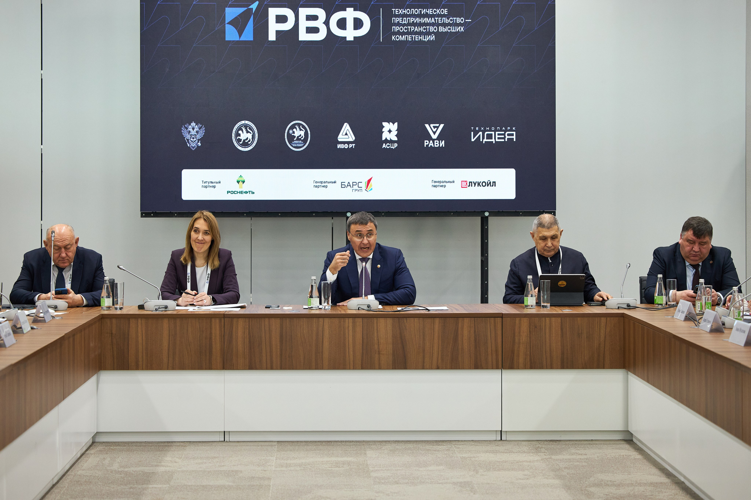 ВСТРЕЧА С МИНИСТРОМ НАУКИ И ВЫСШЕГО ОБРАЗОВАНИЯ РФ. Ilgizphoto.ru