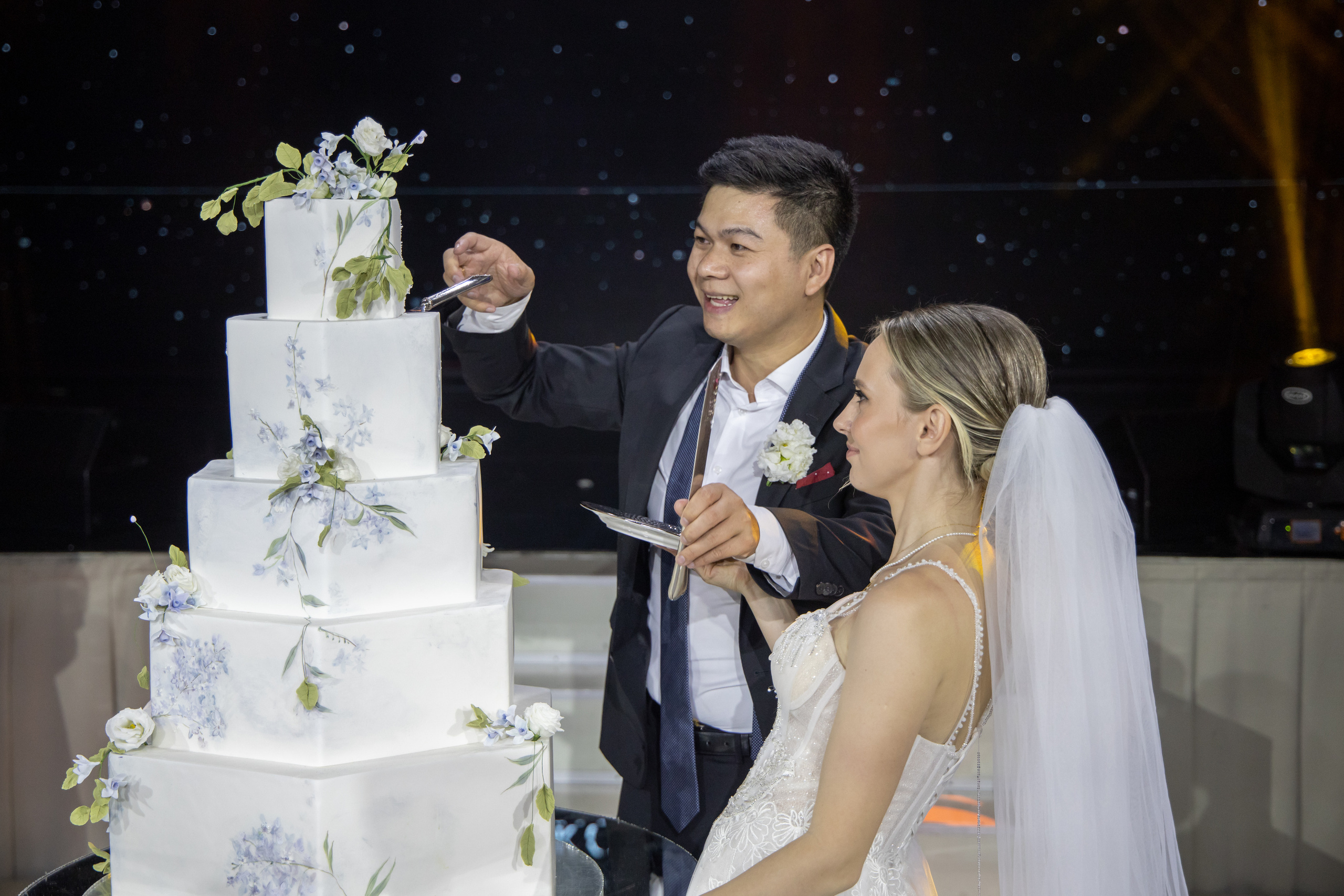 Олеся и Чжоу. Свадебный фотограф Иван Петров