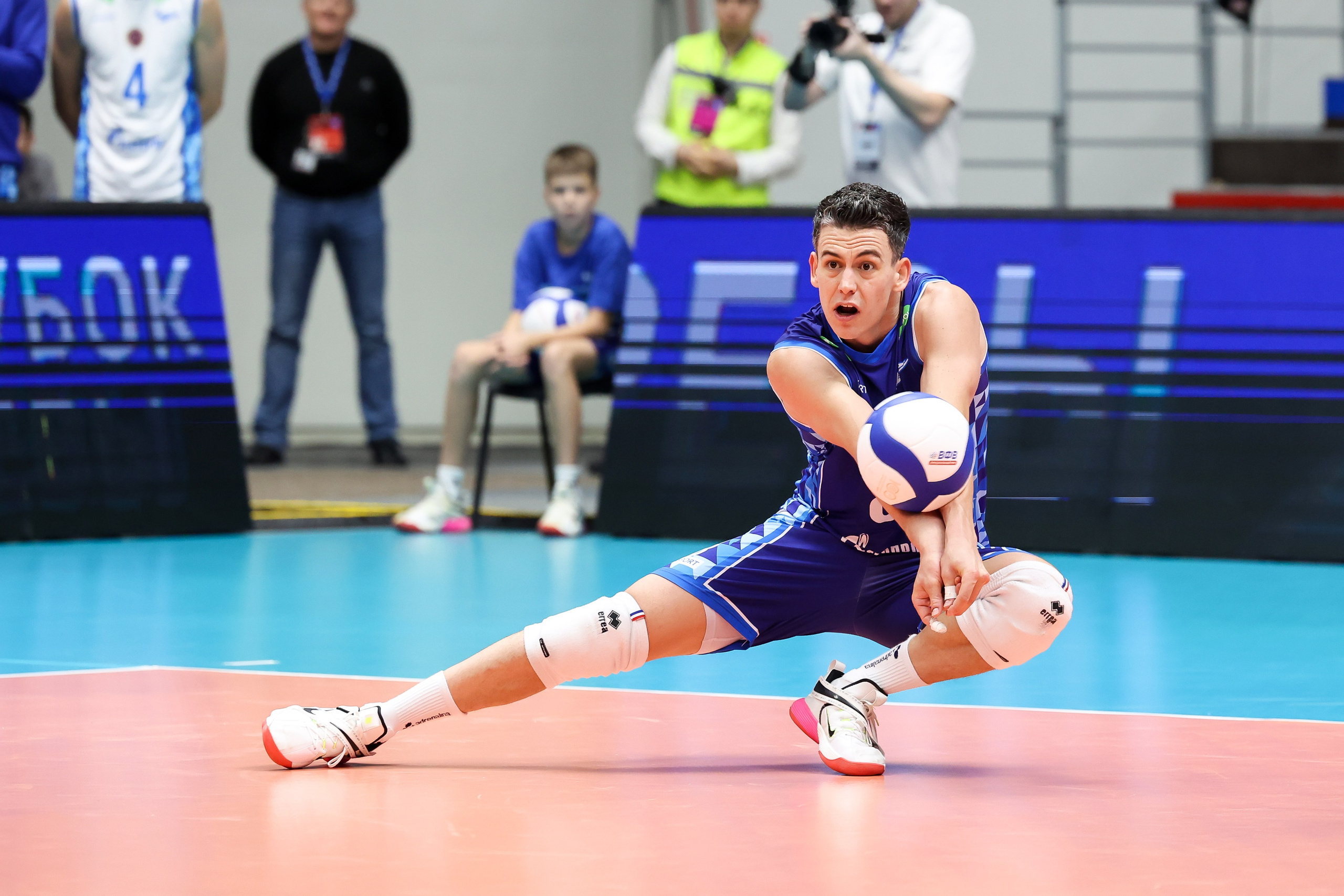 Зенит СПб — Факел Новый Уренгой 11.11.2023. Спортивный и репортажный фотограф Антон Тереханов