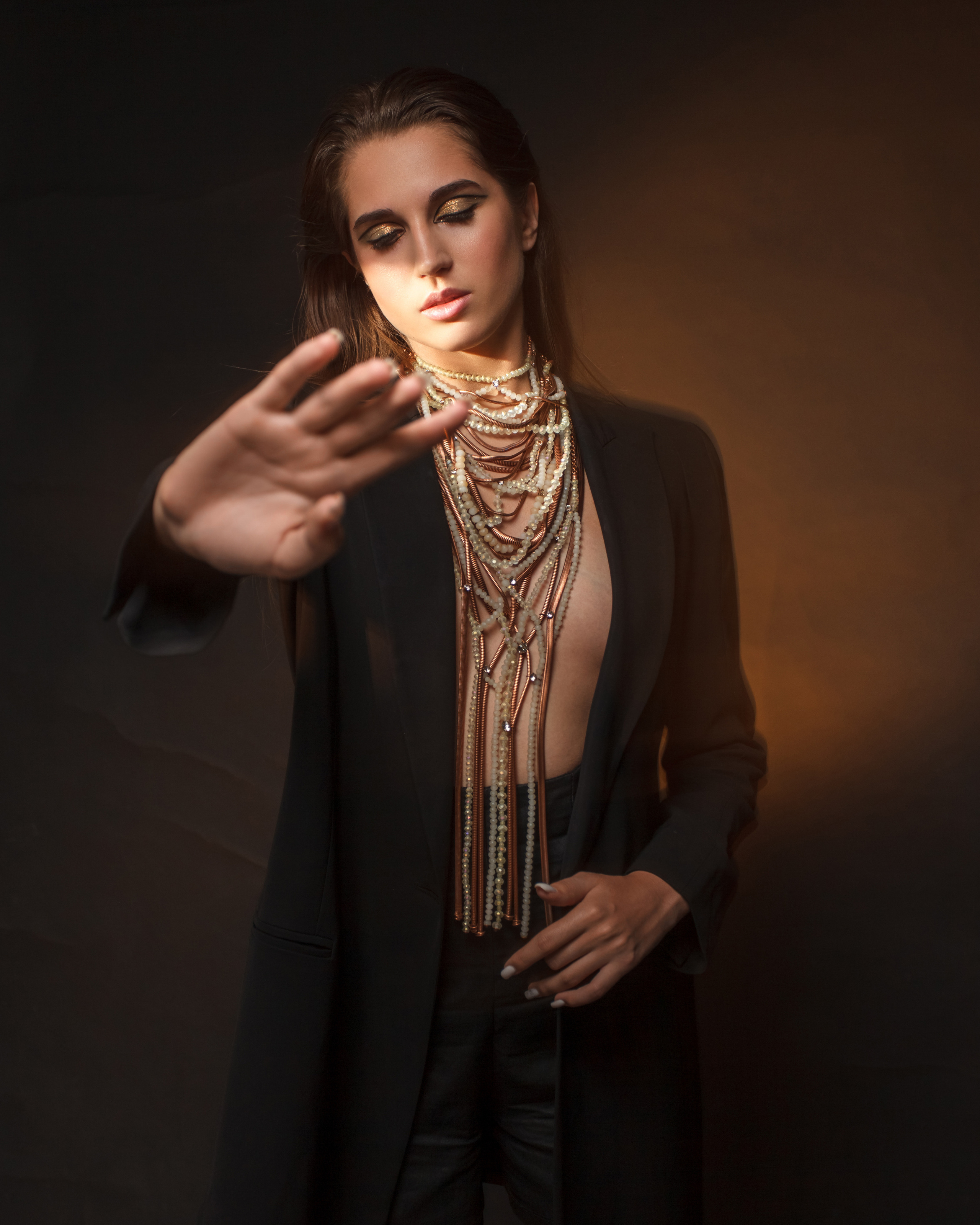 Рекламная съемка для украшений Konplott. Фотостудия «Gelios». Фотосессии в Калининграде