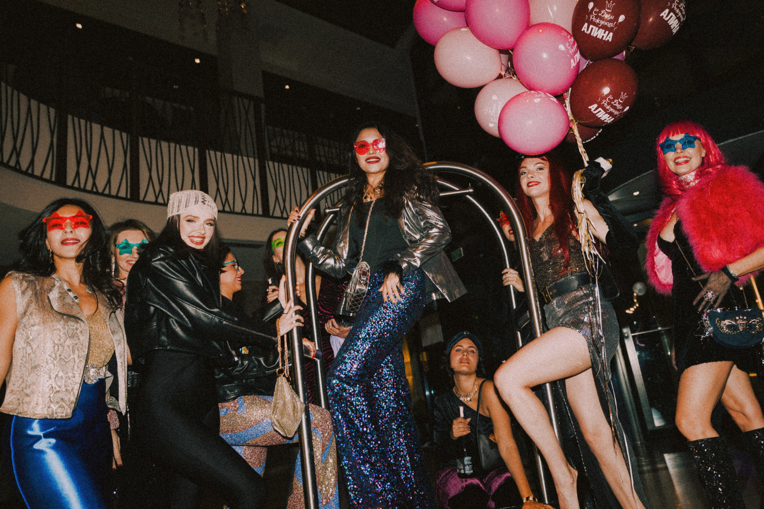 Happy Birthday (в стиле Studio 54). Свадебные фотографы в Гомеле и Минске Сергей и Анастасия Фещенок