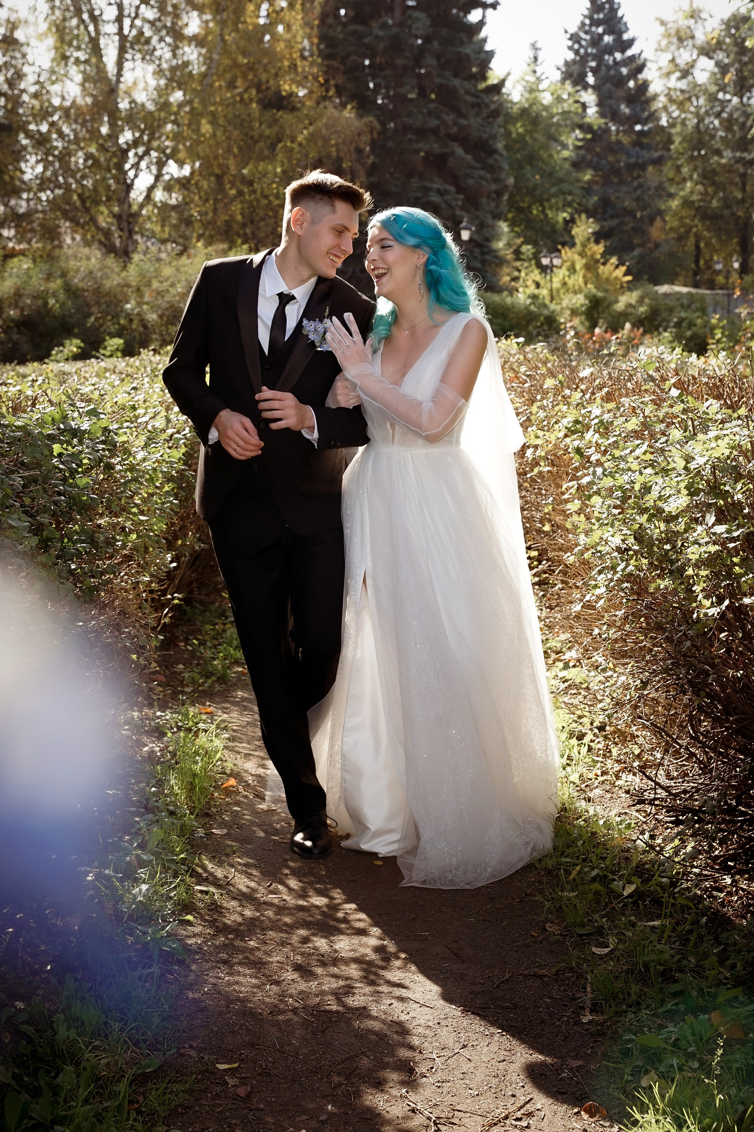 Свадебная прогулка в парке Екатеринбурга