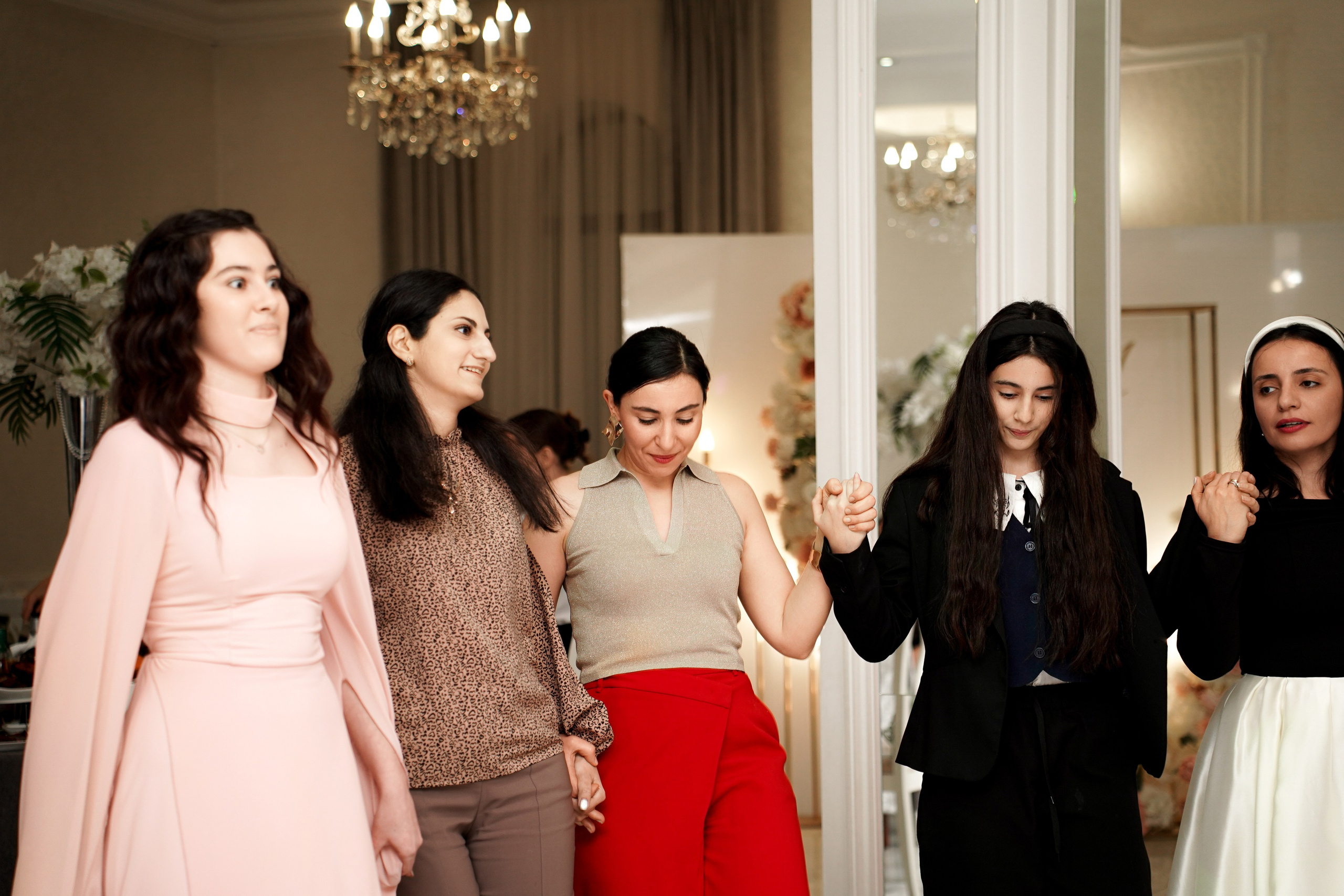 Сватовство. Свадебный фотограф в Ростове-на-Дону. Таинство Крещения и Венчания, семейные фотосессии. Алёна Чёботова