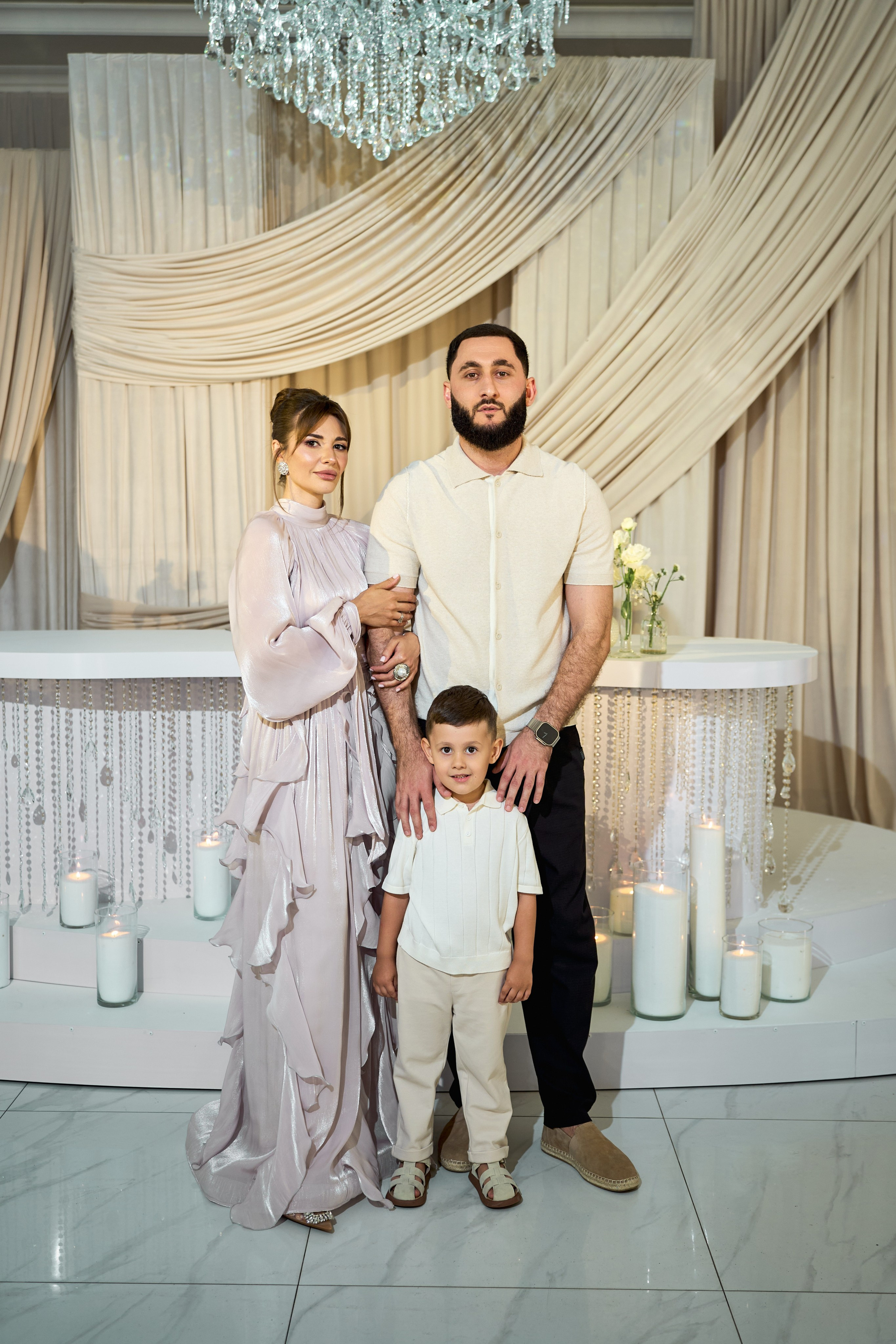 Сватовство в Краснодаре от лучших фотографов и операторов TWINS STUDIO. ТВИНС СТУДИО — лучшие свадебные фотографы и видеографы в Краснодаре