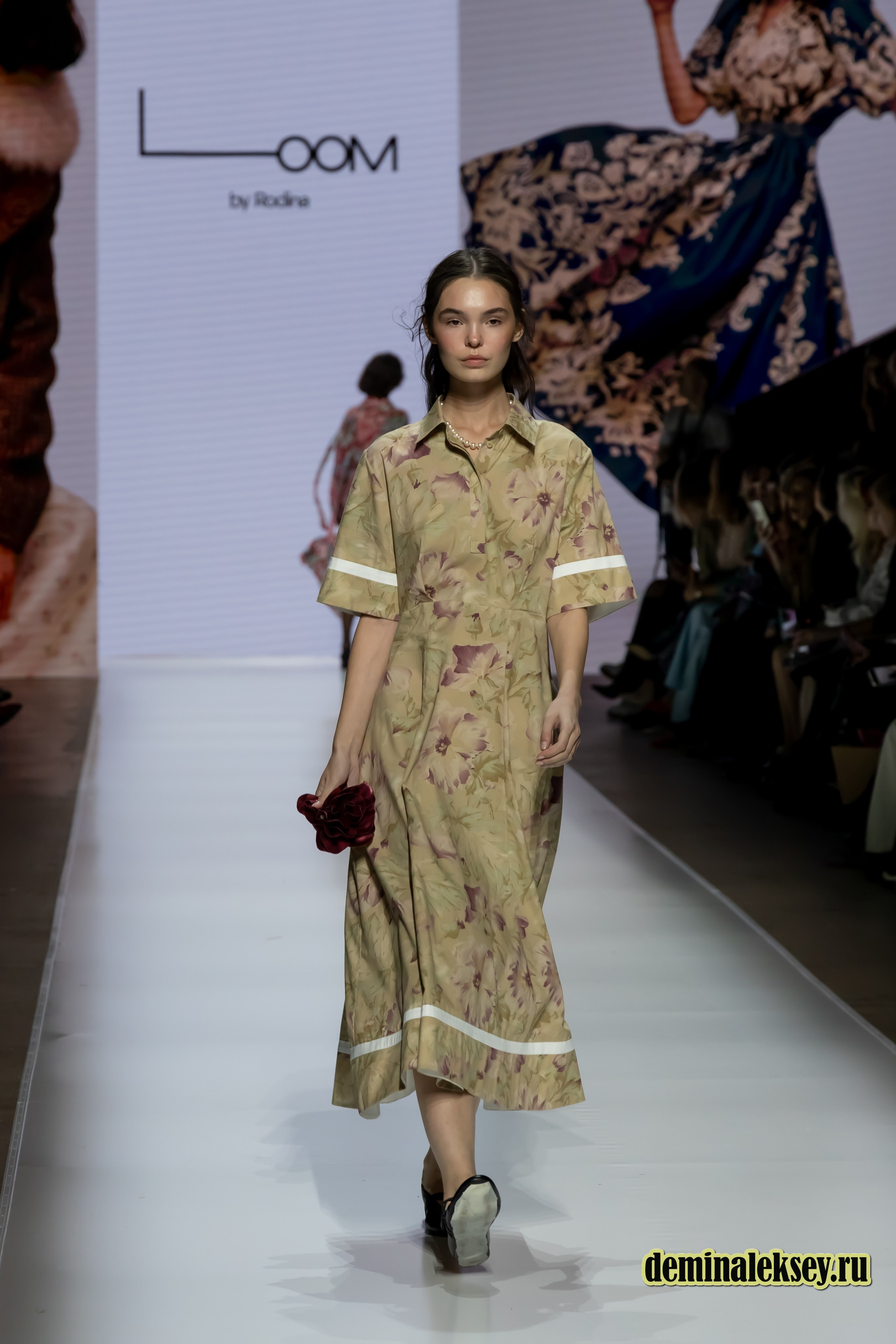 Московская неделя моды 2024 4 октября дизайнер Loom by Rodina. Репортажный, семейный и студийный фотограф в Москве Демин Алексей