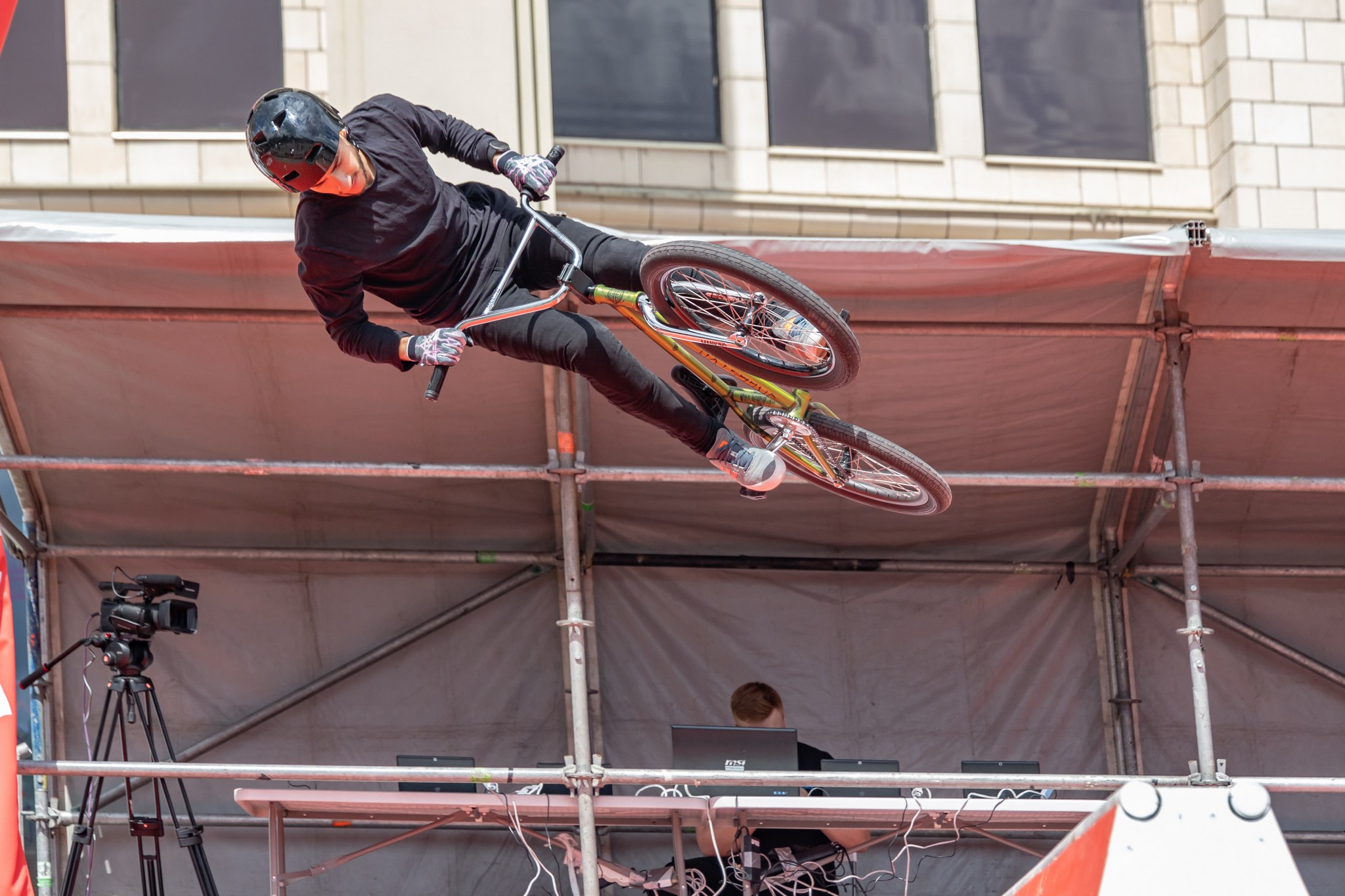 1 июля день спорта в Лужниках 2023. Репортажный, семейный и студийный фотограф в Москве Демин Алексей