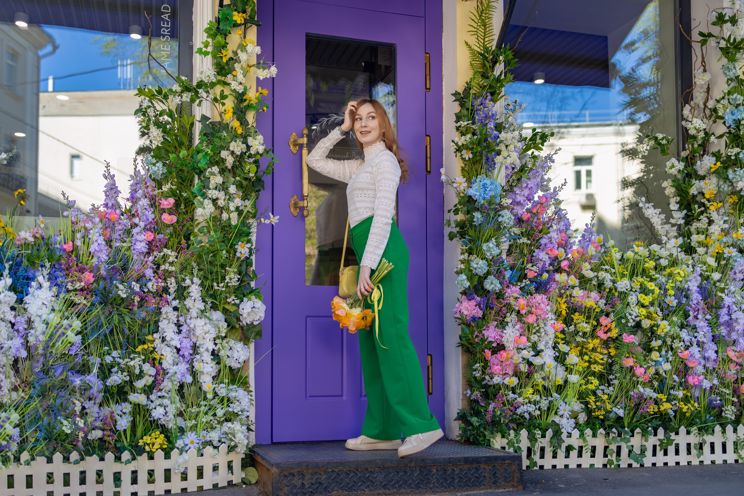 Весенняя прогулка с Еленой по Патриаршим. Репортажный, семейный и студийный фотограф в Москве Демин Алексей