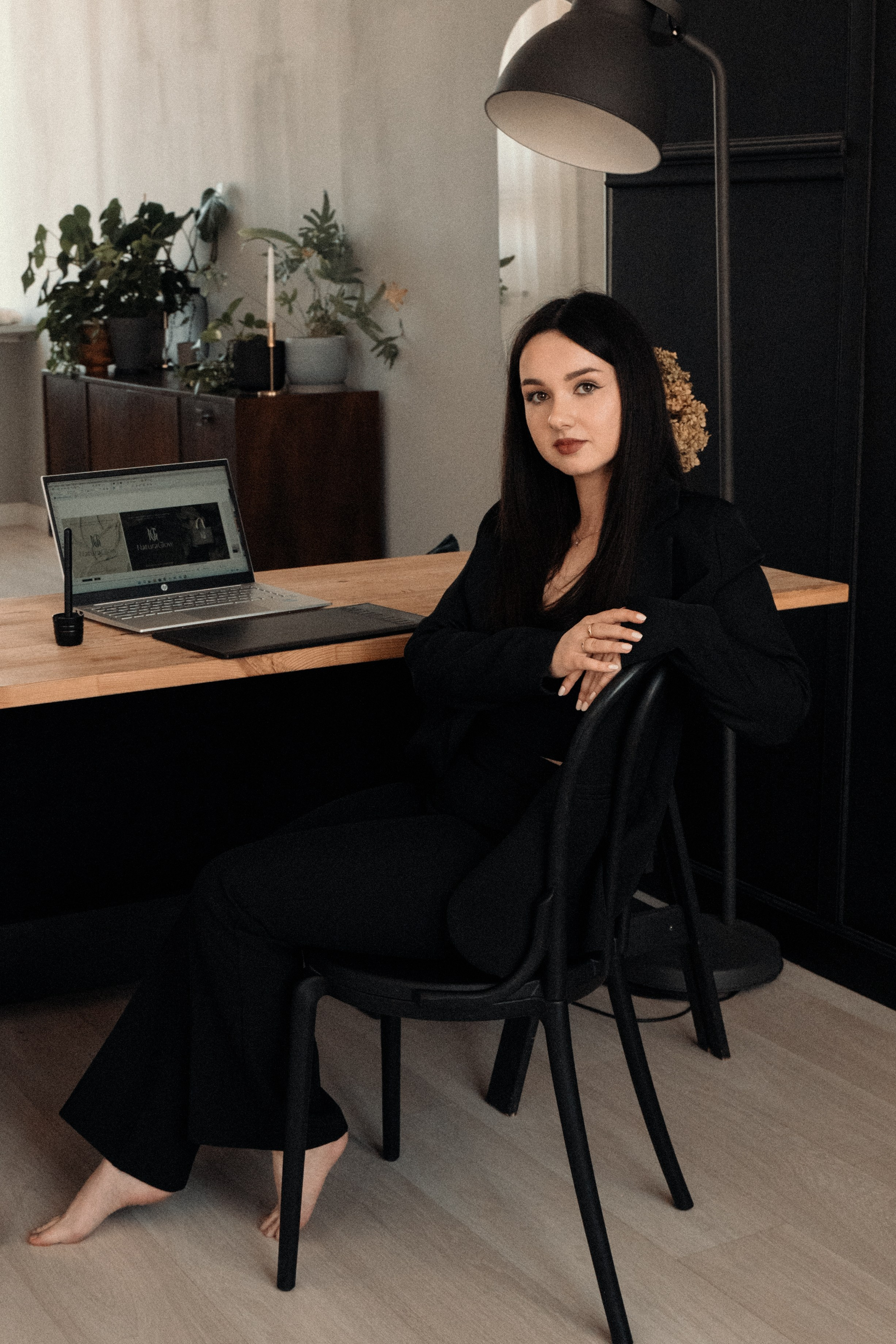 Контент-съёмка для графического дизайнера Ставрополь. Фотограф Ессентуки в Ессентуках КМВ Лиза Фефлер