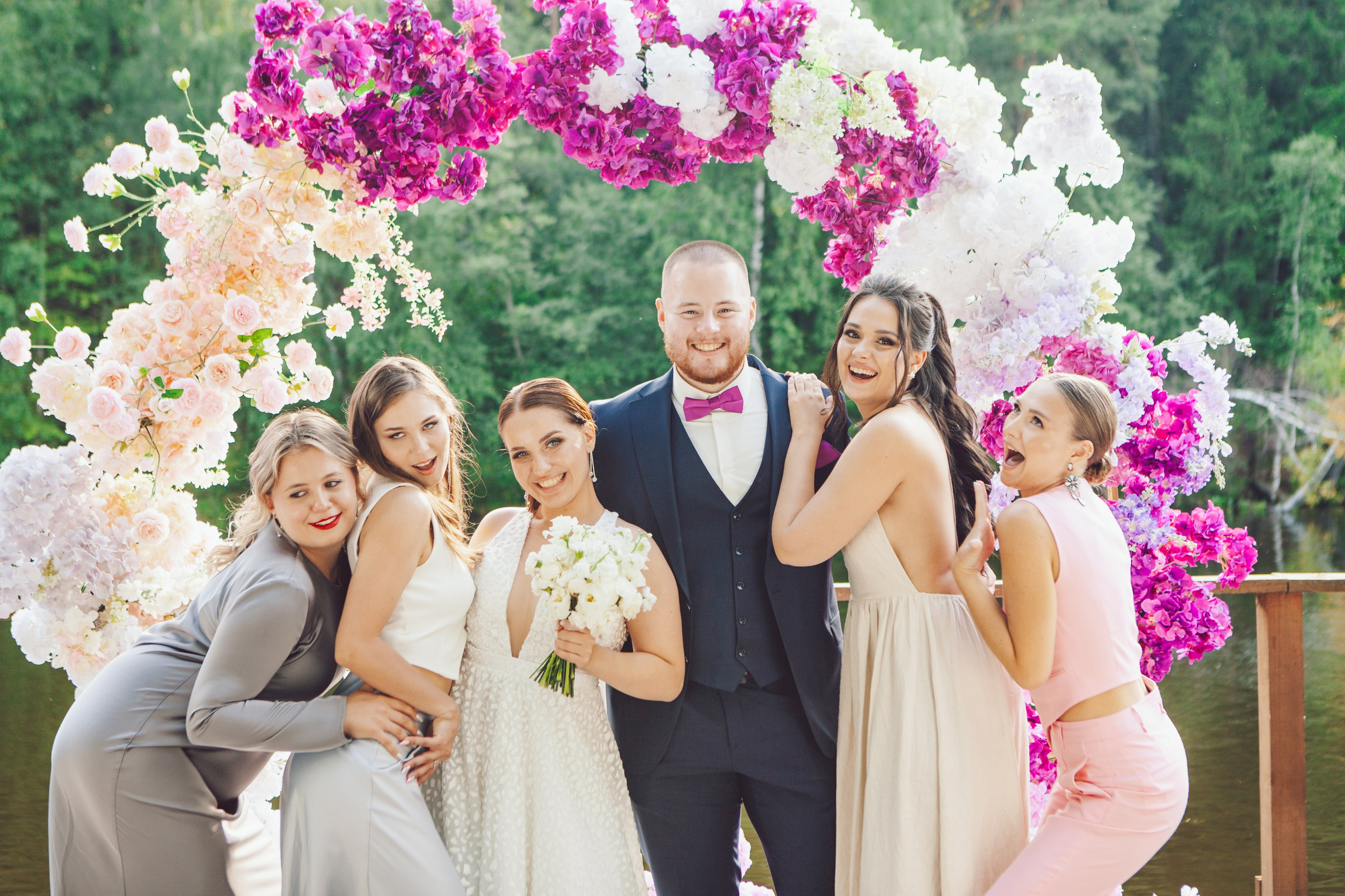 Свадебная фотосессия в отеле hartwell hotel и на патриарших прудах. Фотограф Ольга Ефремова