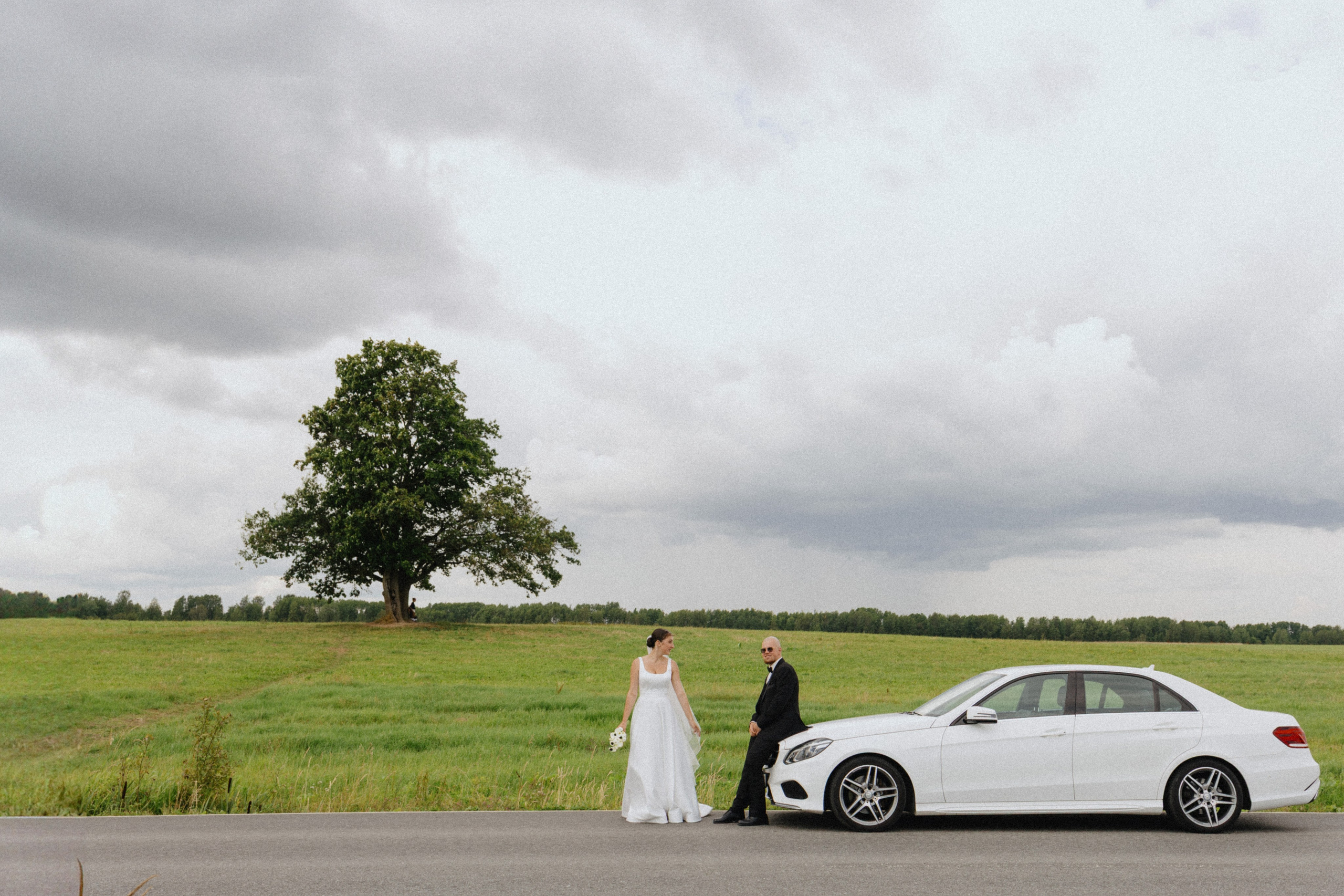 Аренда авто на свадьбу