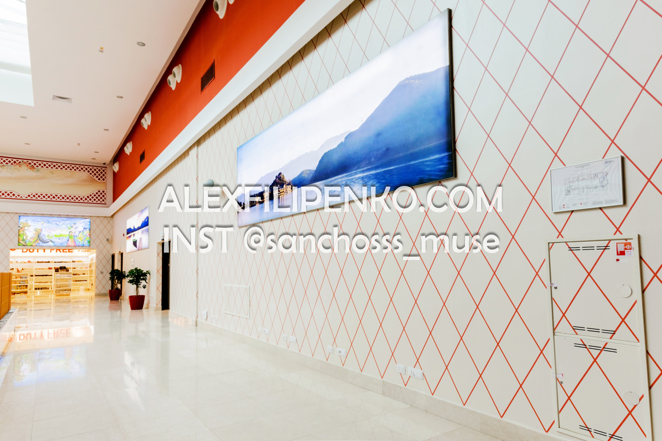 Фотосъемка для рекламного оператора MYD Production в Аэропорту Астаны. Фотограф интерьера недвижимости и архитектуры в Астане