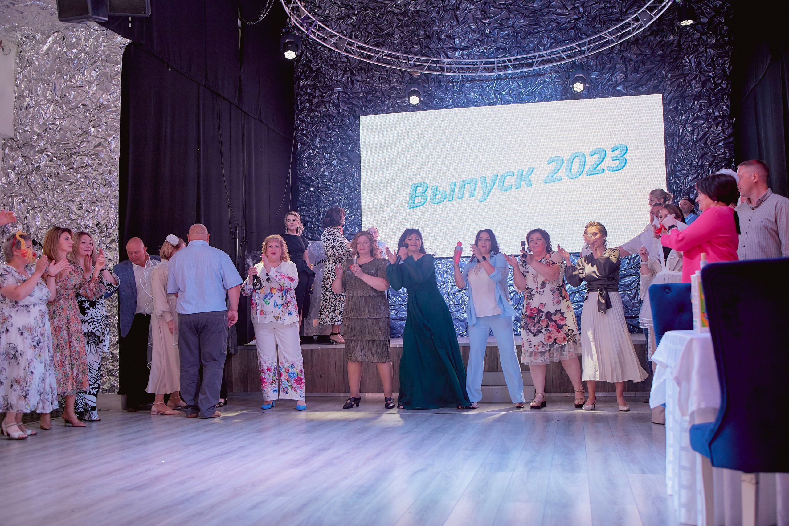 Школа № 134 (выпускной 2023). Фотограф Иван Кузьмин на любое Ваше мероприятие