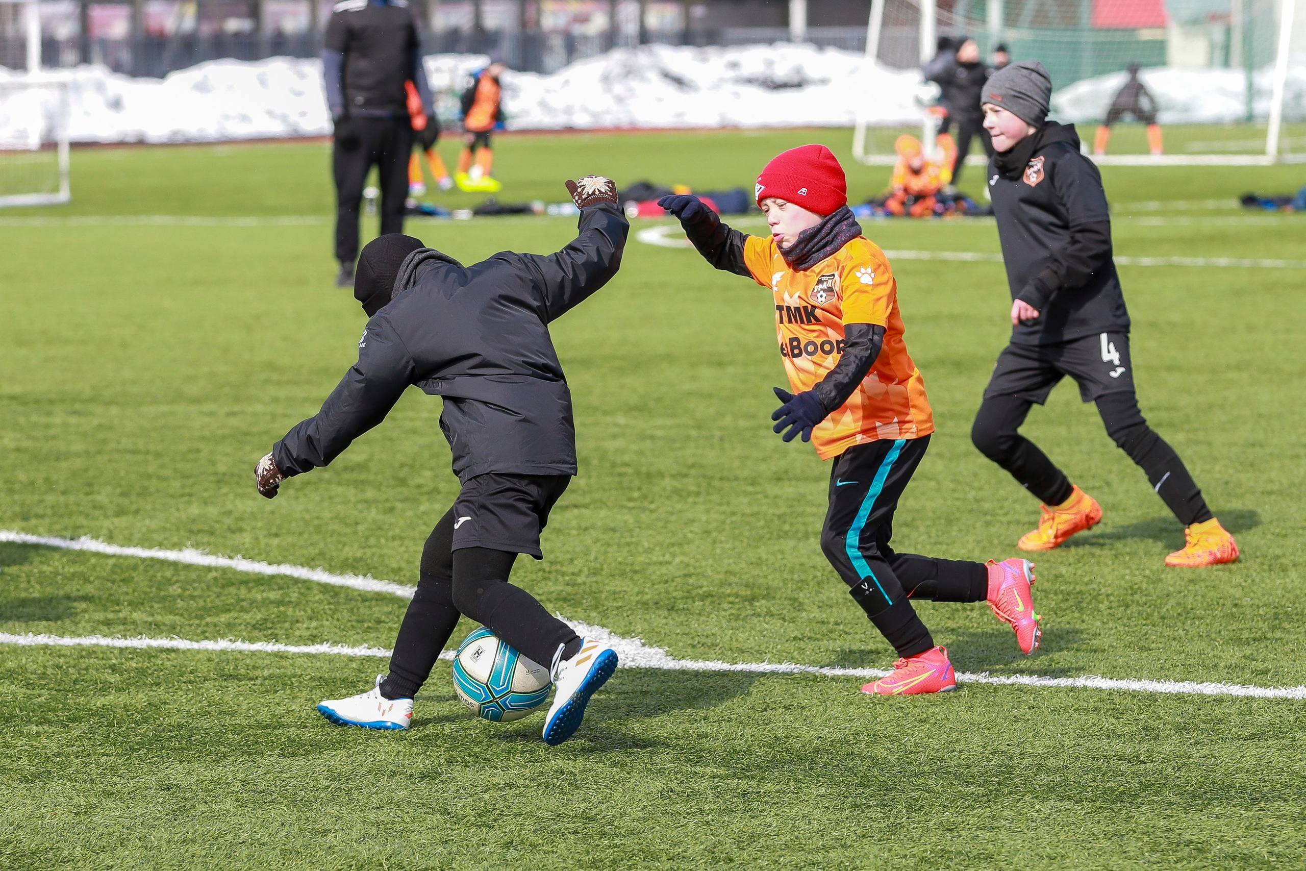 Детский футбол. Спортивный и репортажный фотограф в Екатеринбурге Пустовая Аделя