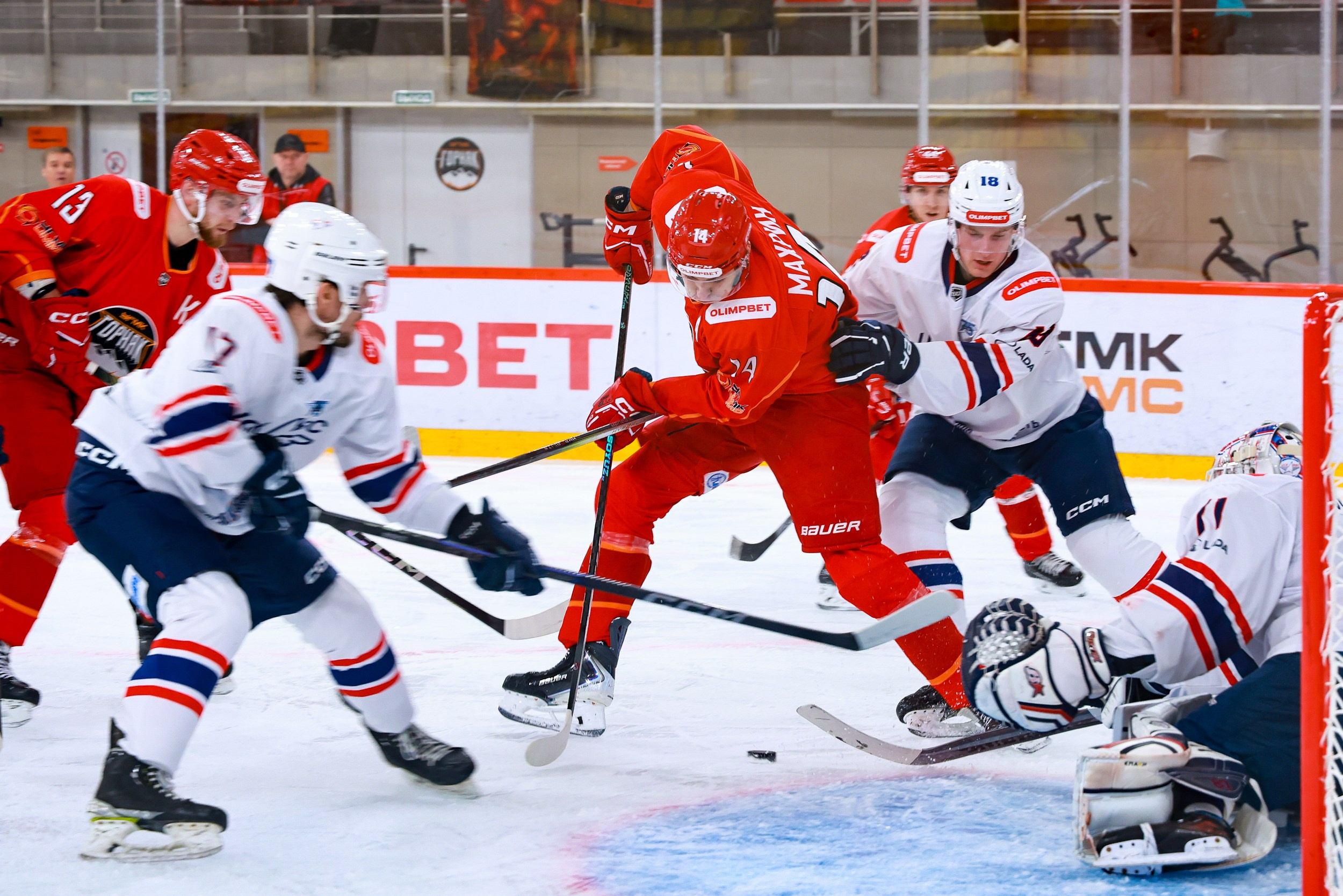Хоккей. Спортивный и репортажный фотограф в Екатеринбурге Пустовая Аделя