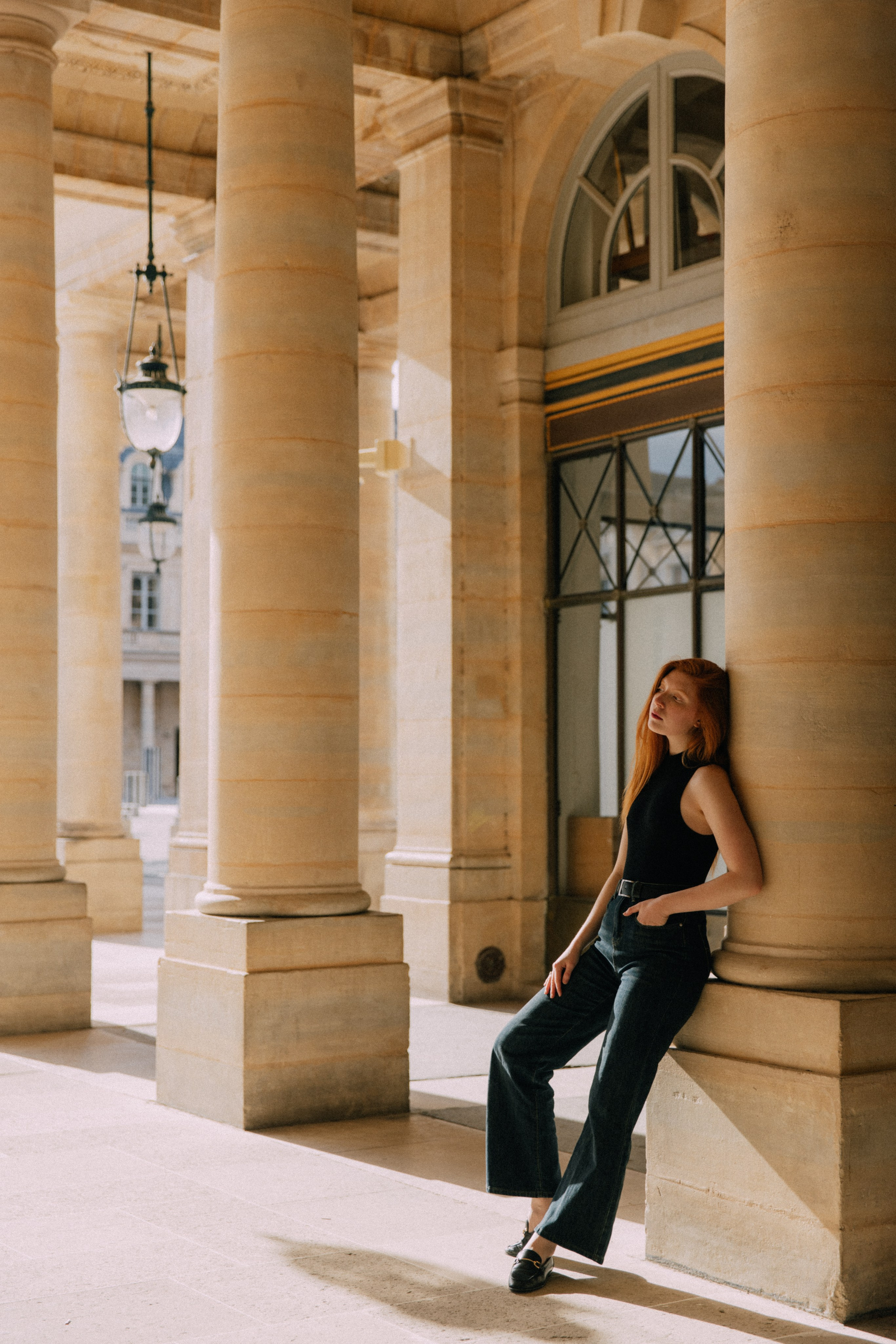 Autumn light. Photographer in Paris