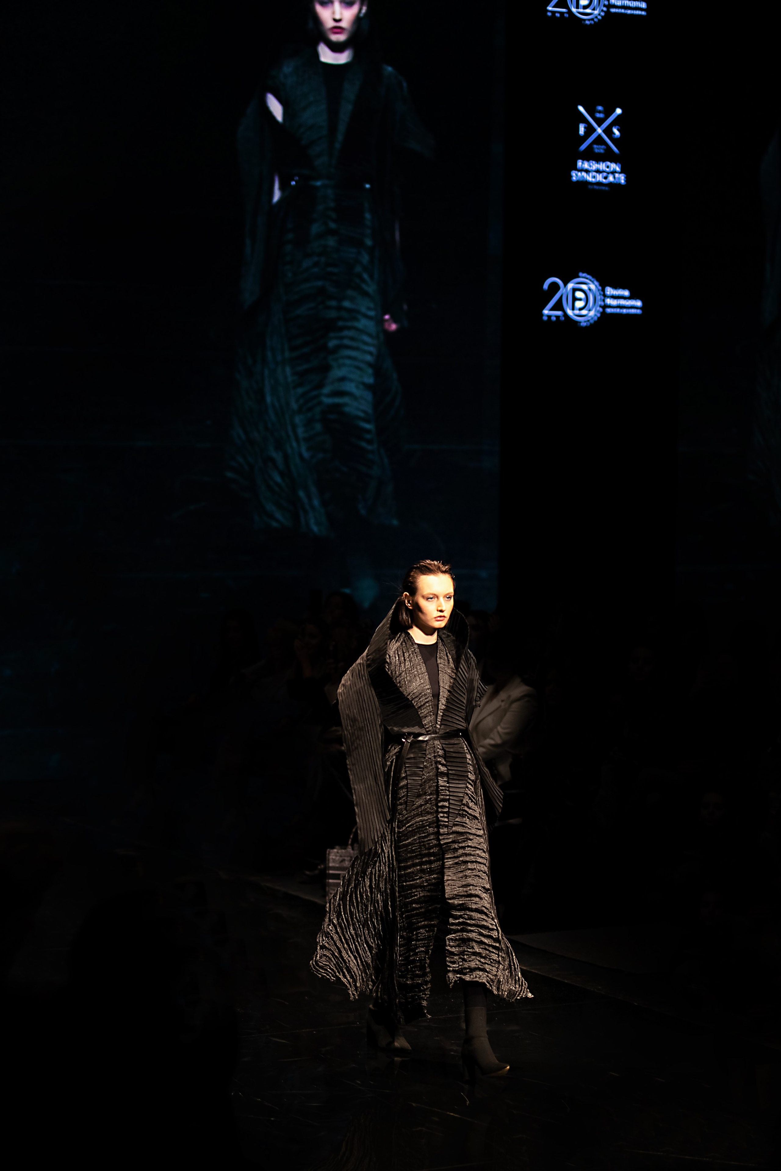 SPB Fashion Week'23 April. Fashion Фотограф в СПб Yana Kochkina