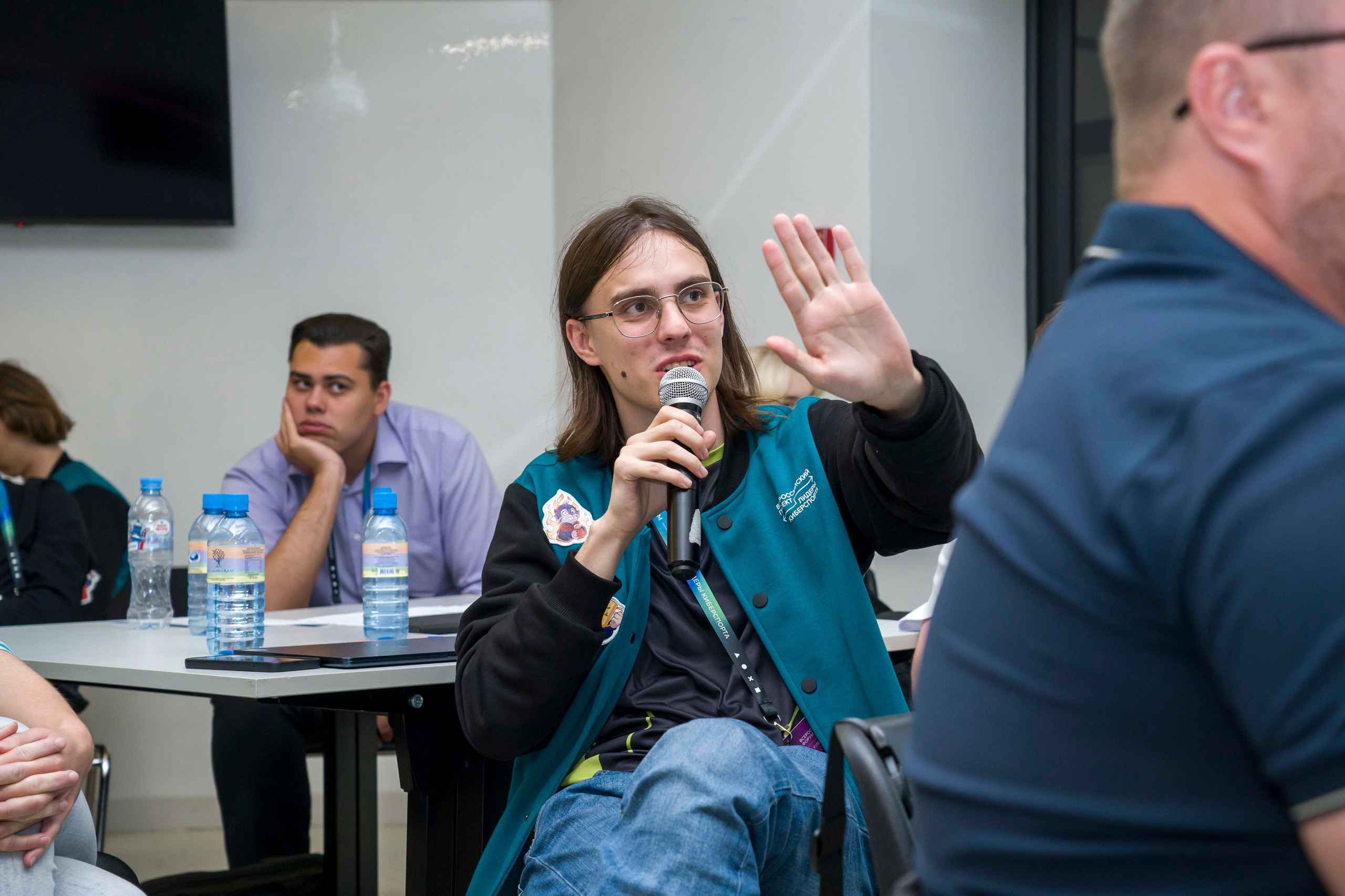 Лидеры киберспорта. репортажная фотосъемка мероприятия. Фотограф в Санкт-Петербурге. Репортажная и все съёмки для бизнеса