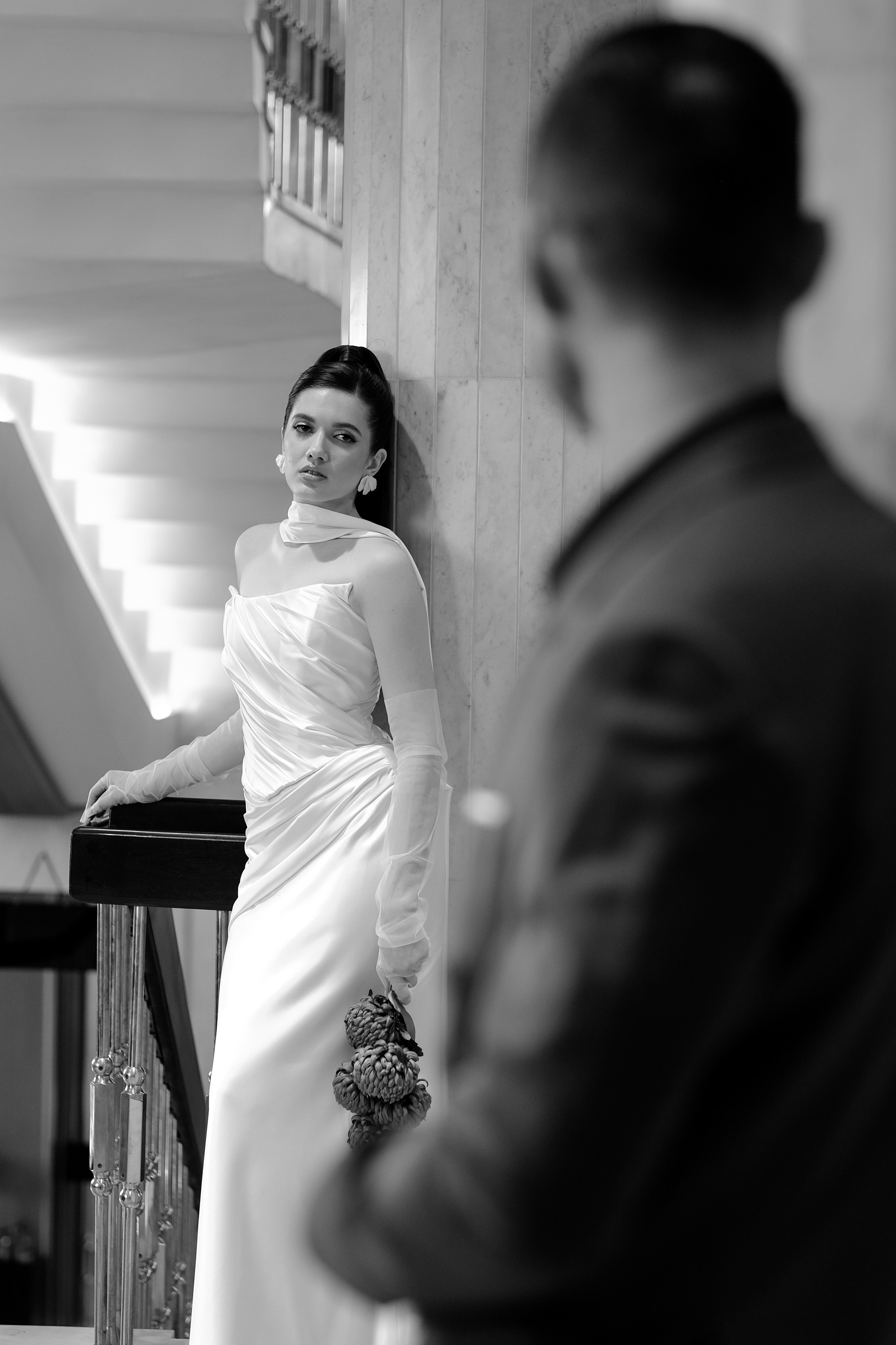 Свадебная фотосессия в театре драмы имени Наума Орлова. Свадебный фотограф в Челябинске Сырчикова Наталья