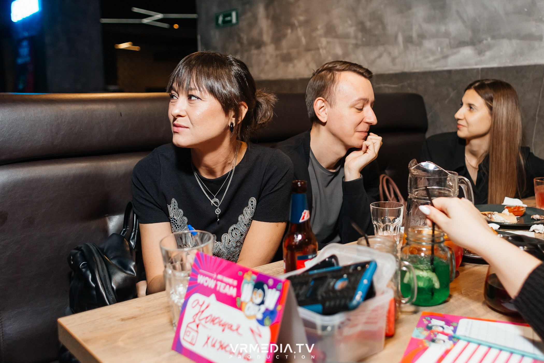 WoW QuiZ в баре «Друзья»