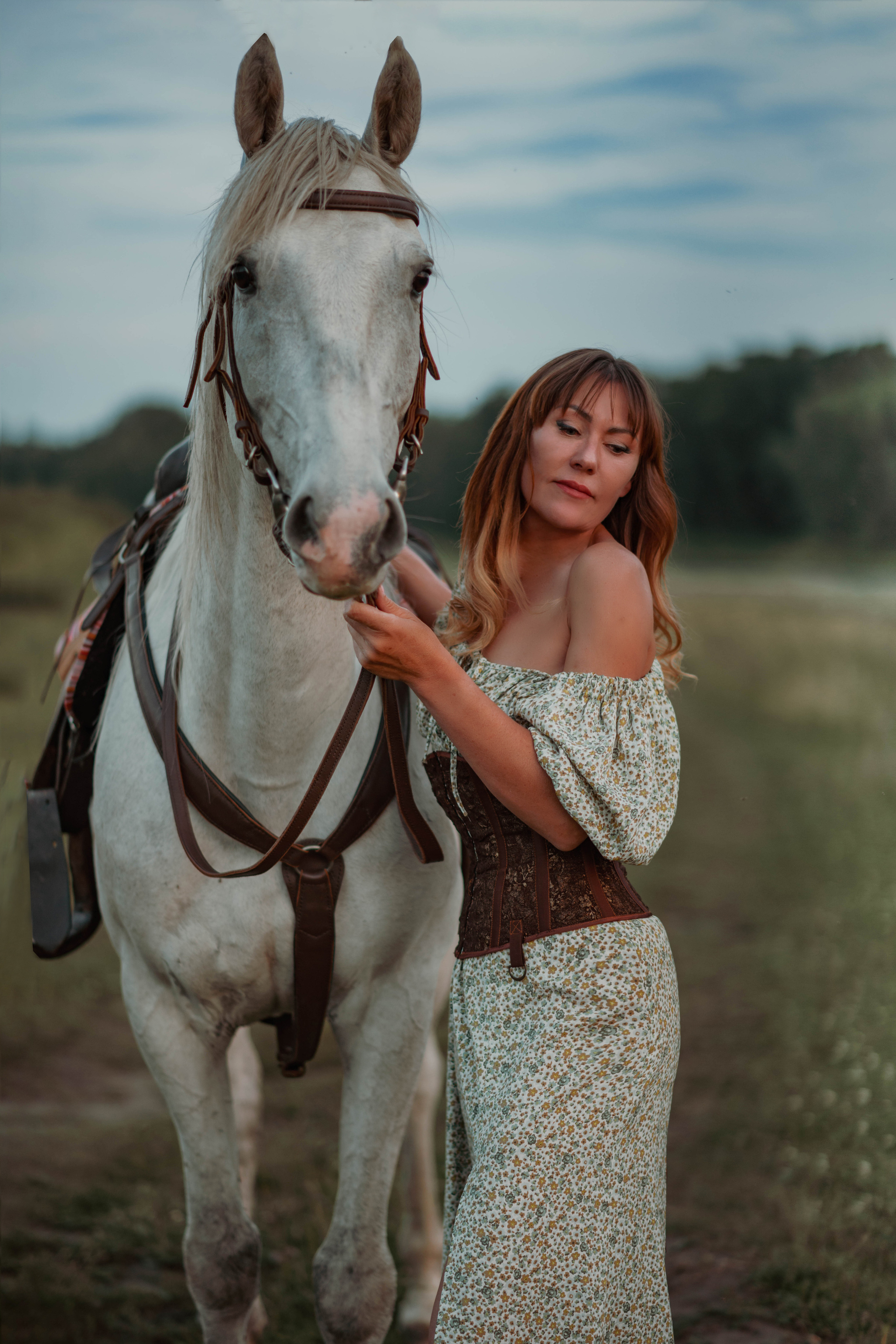 Девушка и её верный конь. Семейный и свадебный фотограф в Абакане Юлия Су